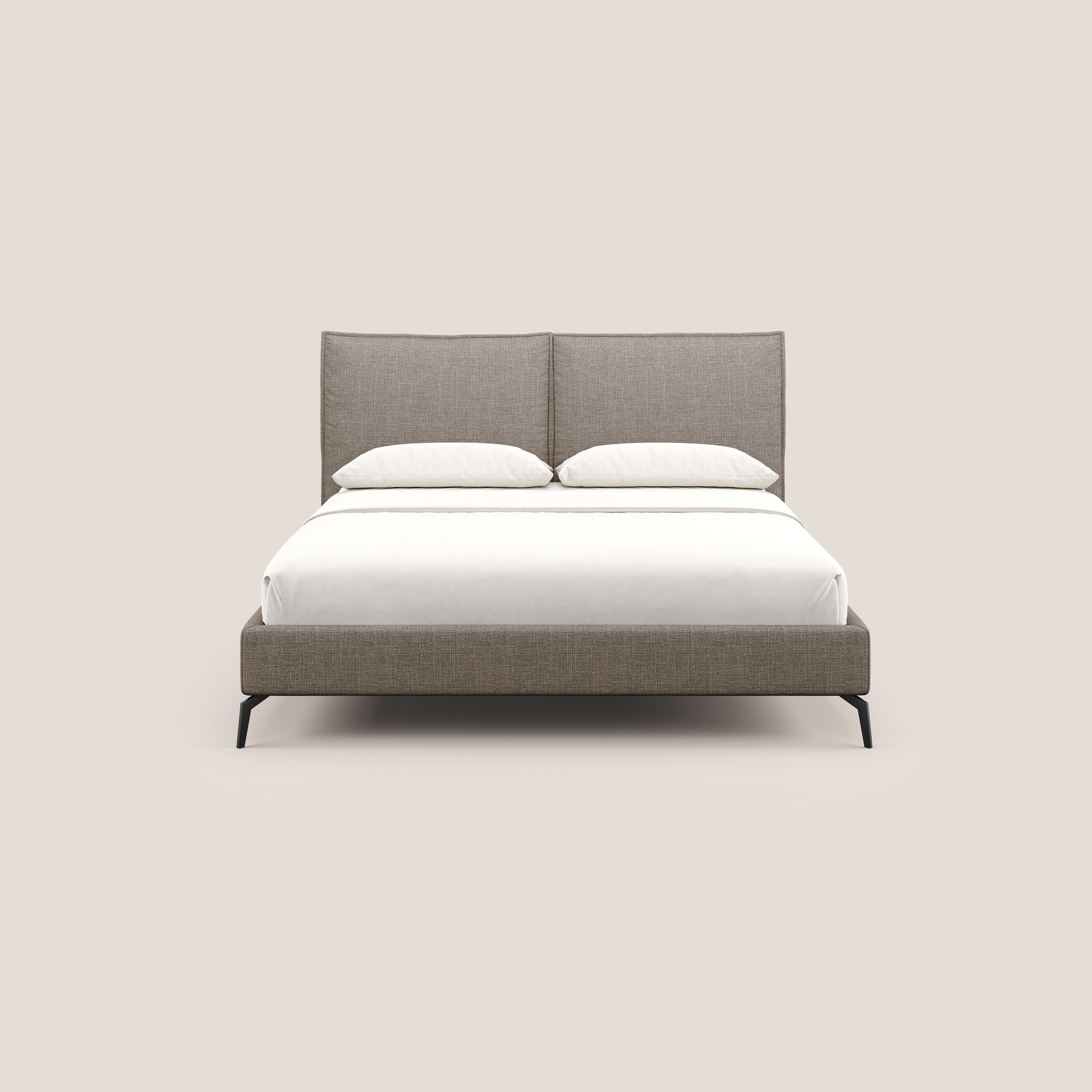 Cloe letto imbottito con piedi in metallo sfoderabile in tessuto fiammato impermeabile T06 marrone - divani.store
