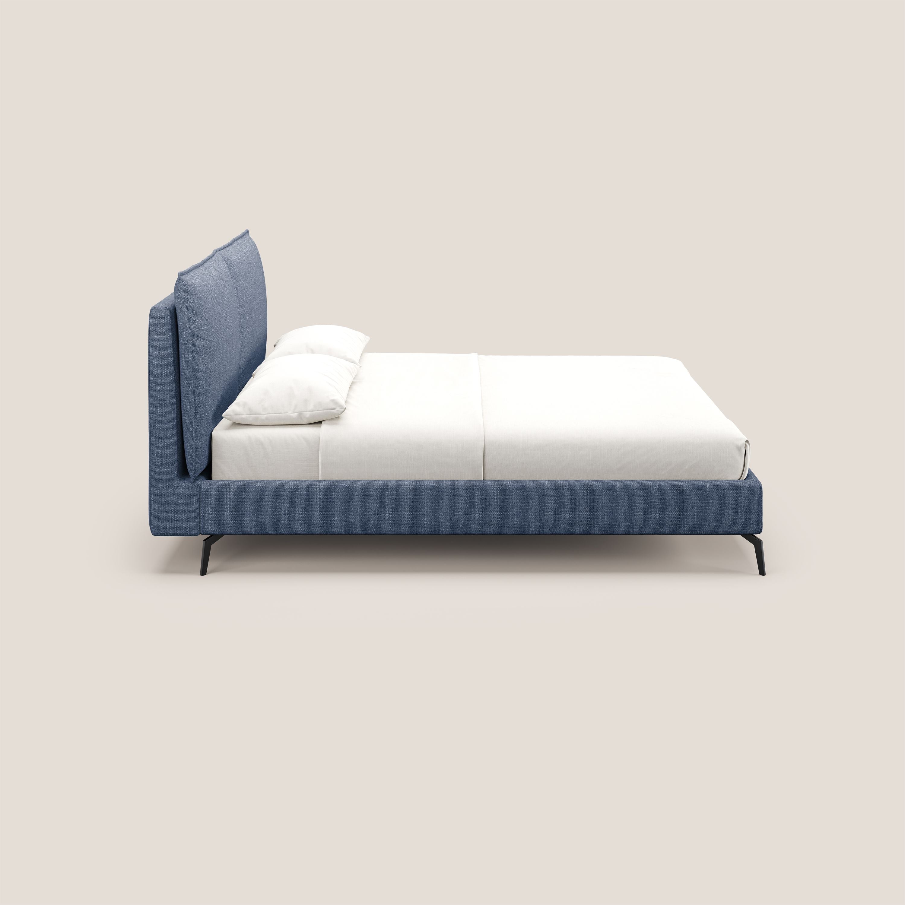 Cloe letto imbottito con piedi in metallo sfoderabile in tessuto fiammato impermeabile T06 blu - divani.store