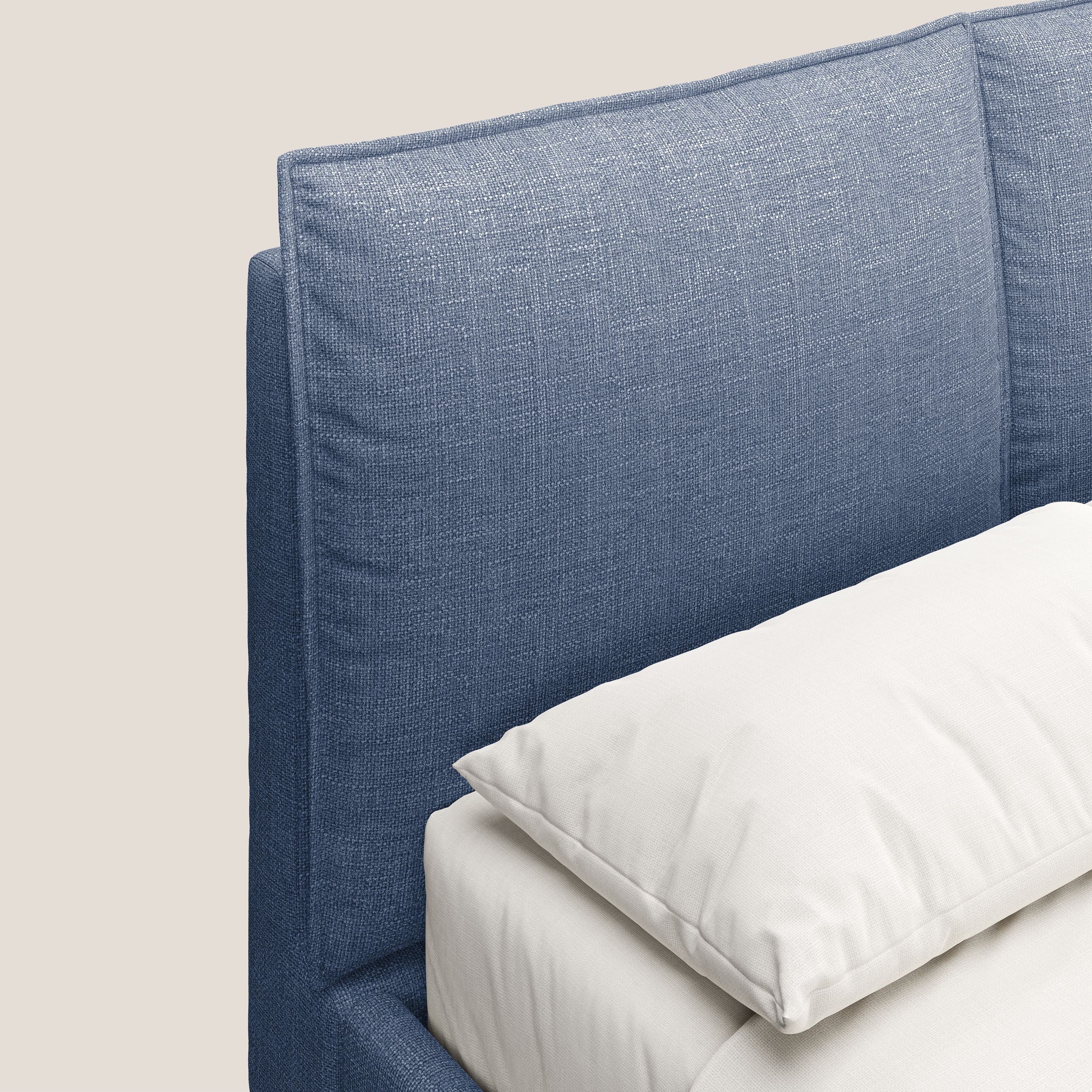 Cloe letto imbottito con piedi in metallo sfoderabile in tessuto fiammato impermeabile T06 blu - divani.store