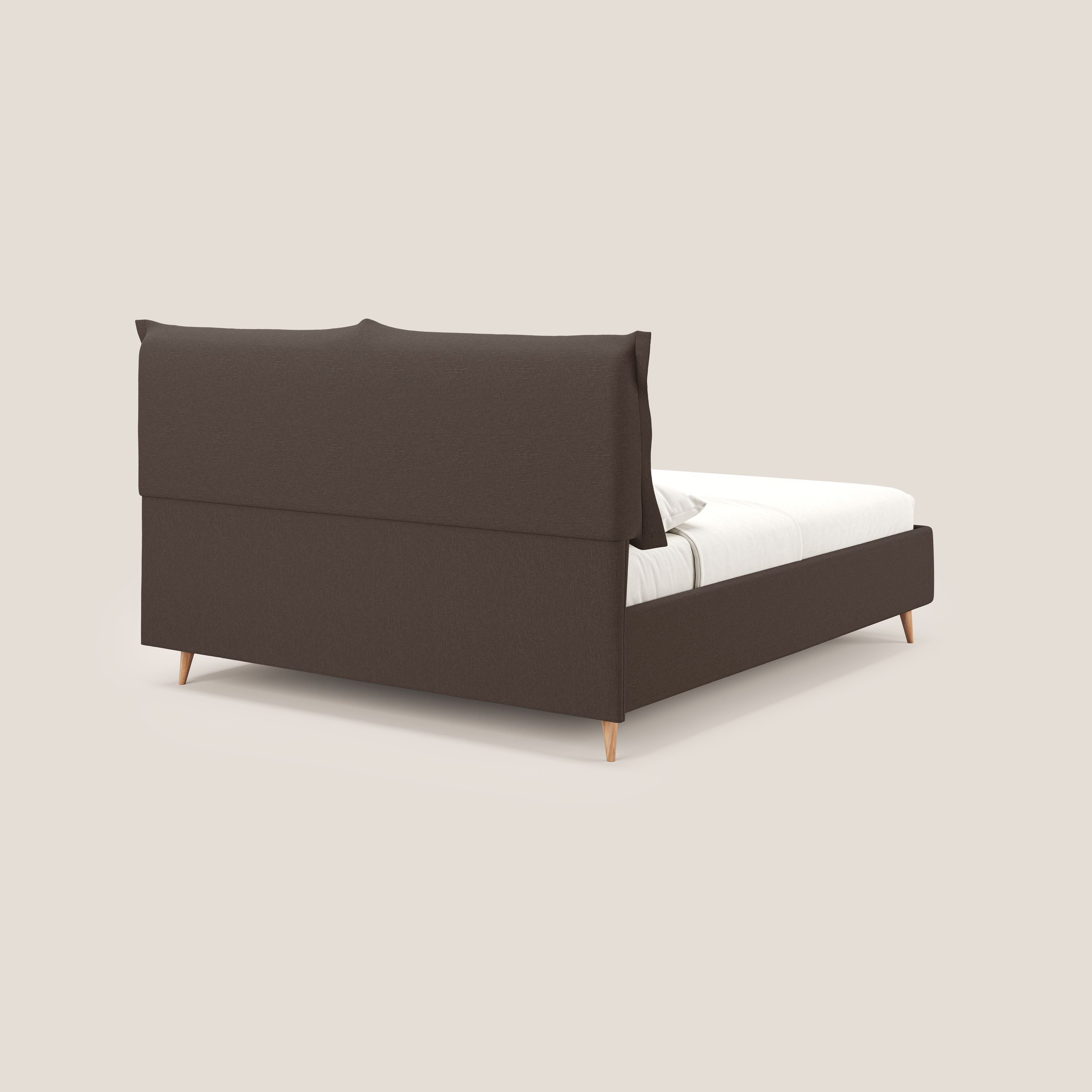 Elettra letto contenitore imbottito e sfoderabile con cuscini testata in tessuto impermeabile T13 marrone - divani.store
