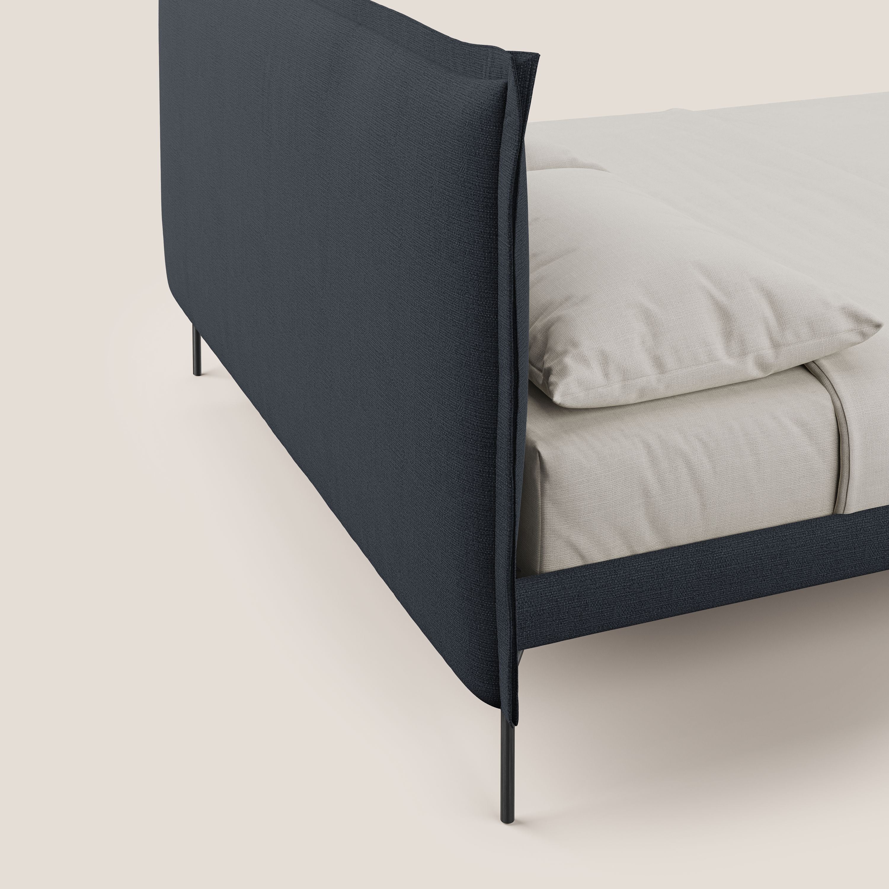 Eric letto imbottito design minimal in morbido tessuto impermeabile T14 blu - divani.store