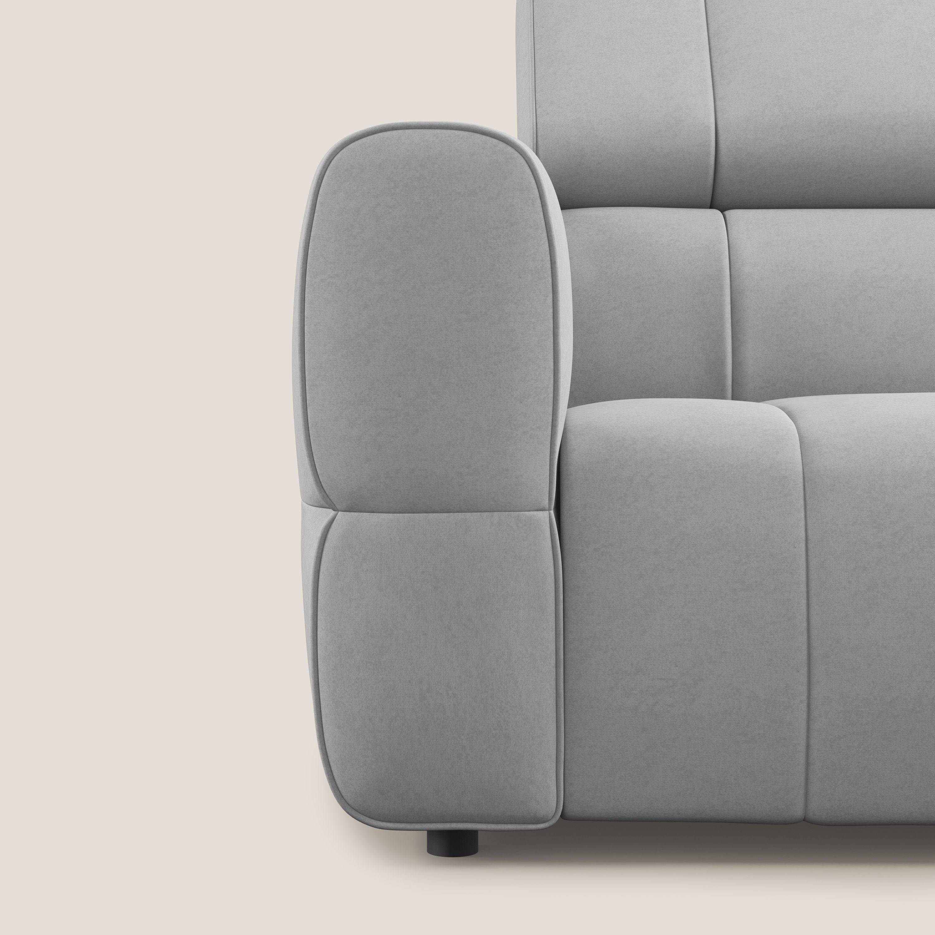 Giotto Divano modulare con opzione relax elettrico in microfibra effetto velluto impermeabile T09 grigio chiaro - divani.store
