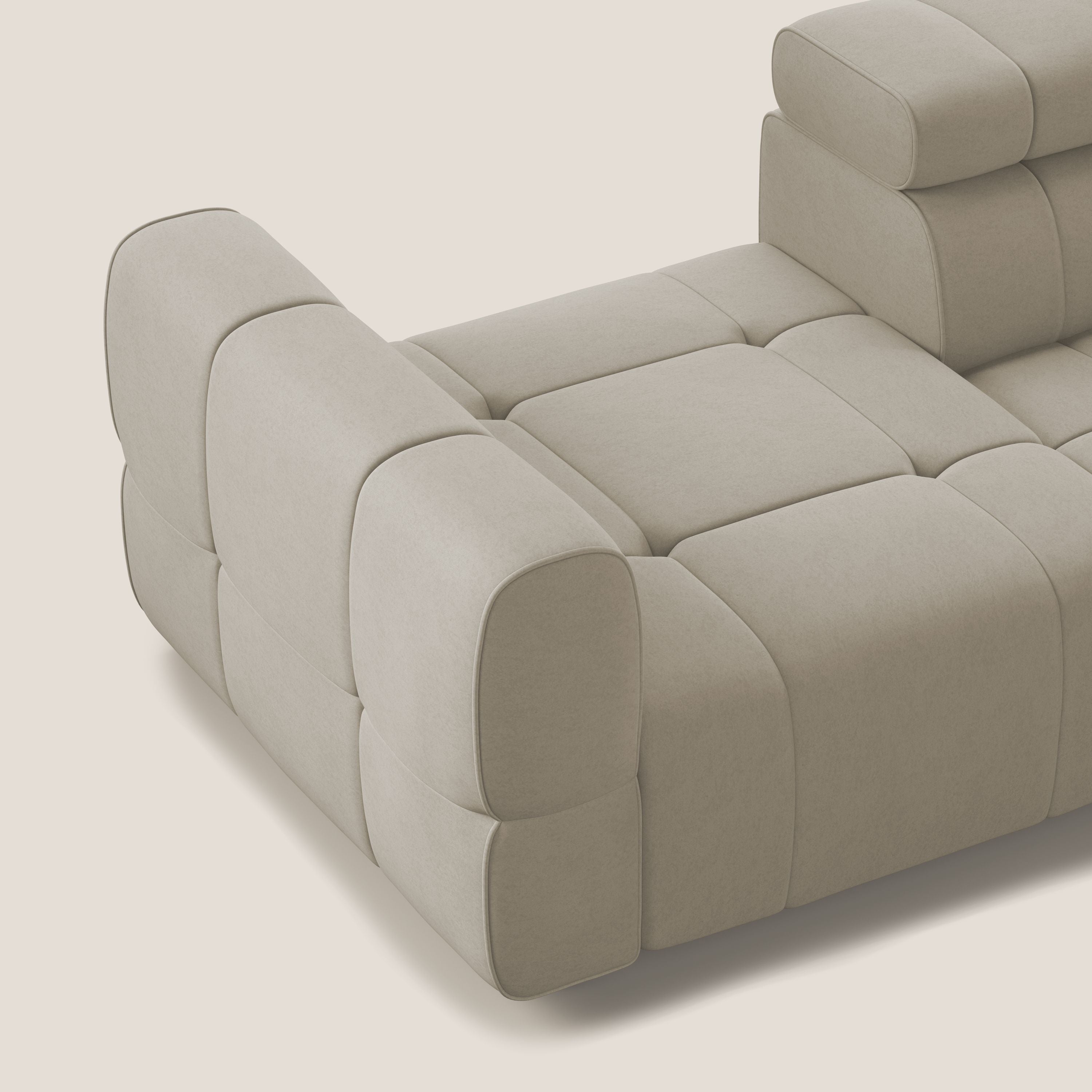 Giotto Divano con terminale e opzione relax elettrico in microfibra effetto velluto impermeabile T09 - divani.store