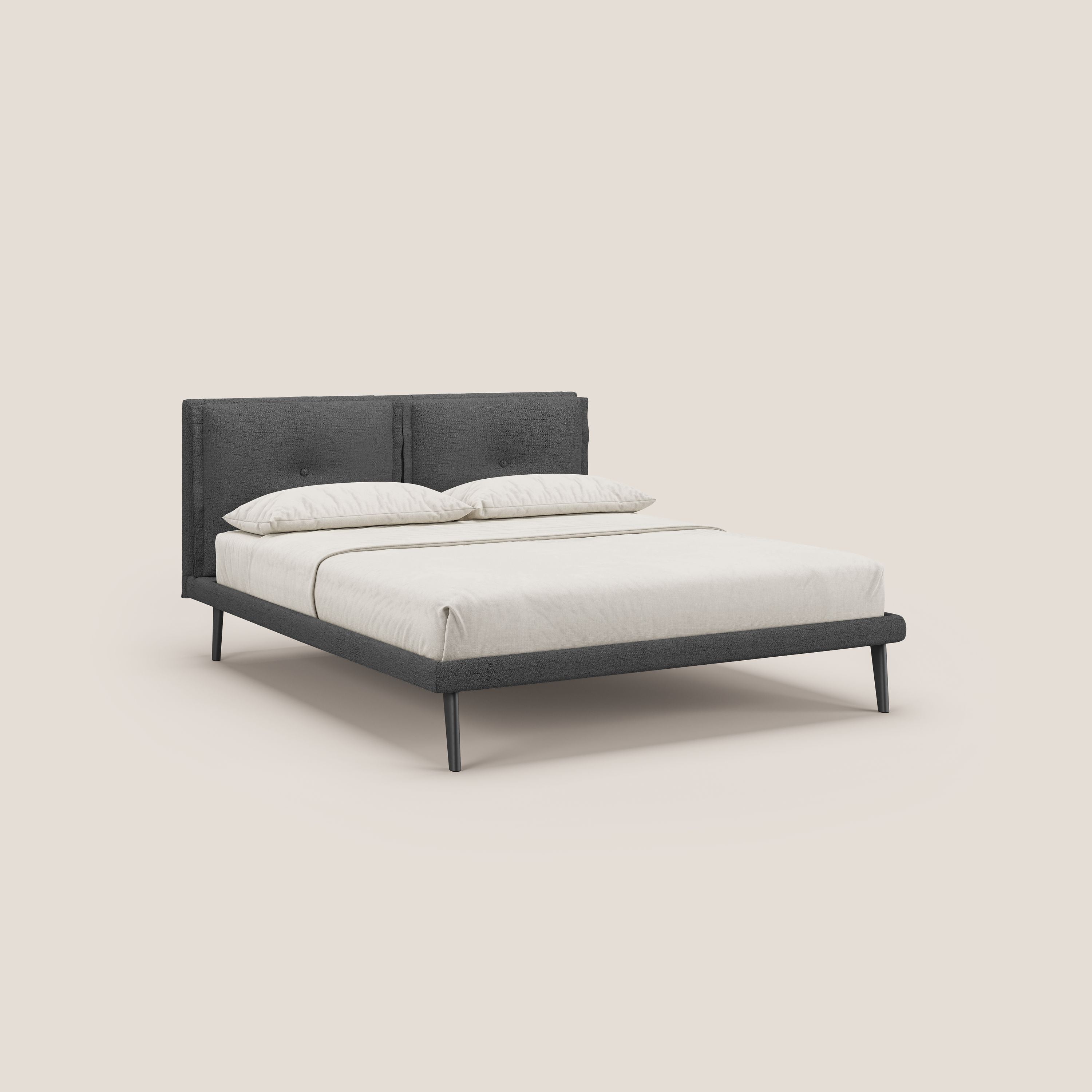 Ibuki letto con cuscini trapuntati regolabili e piedi in mogano in tessuto fiammato impermeabile T03 grigio - divani.store