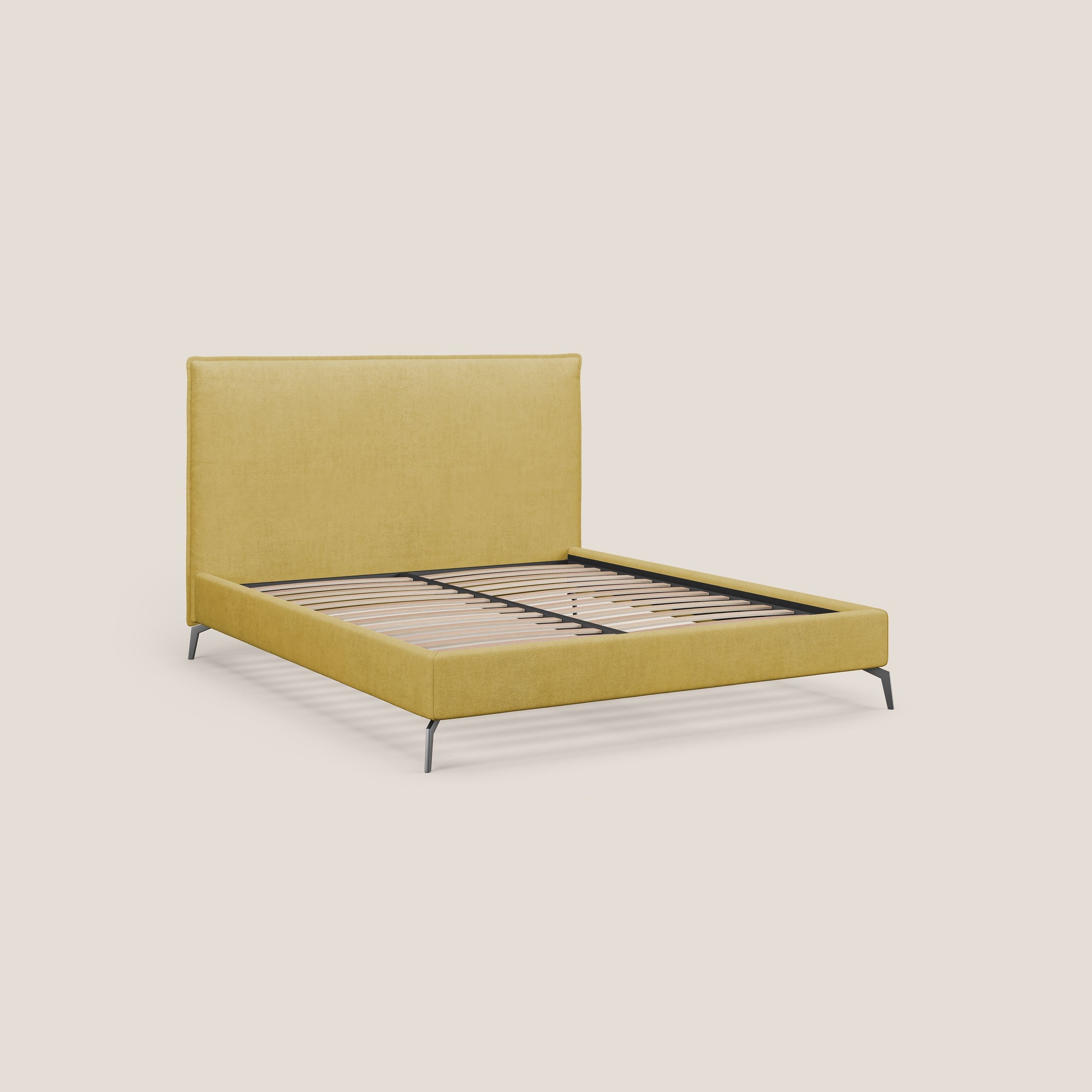 Iris letto imbottito con piedini neri sfoderabile in tessuto impermeabile T02 giallo - divani.store