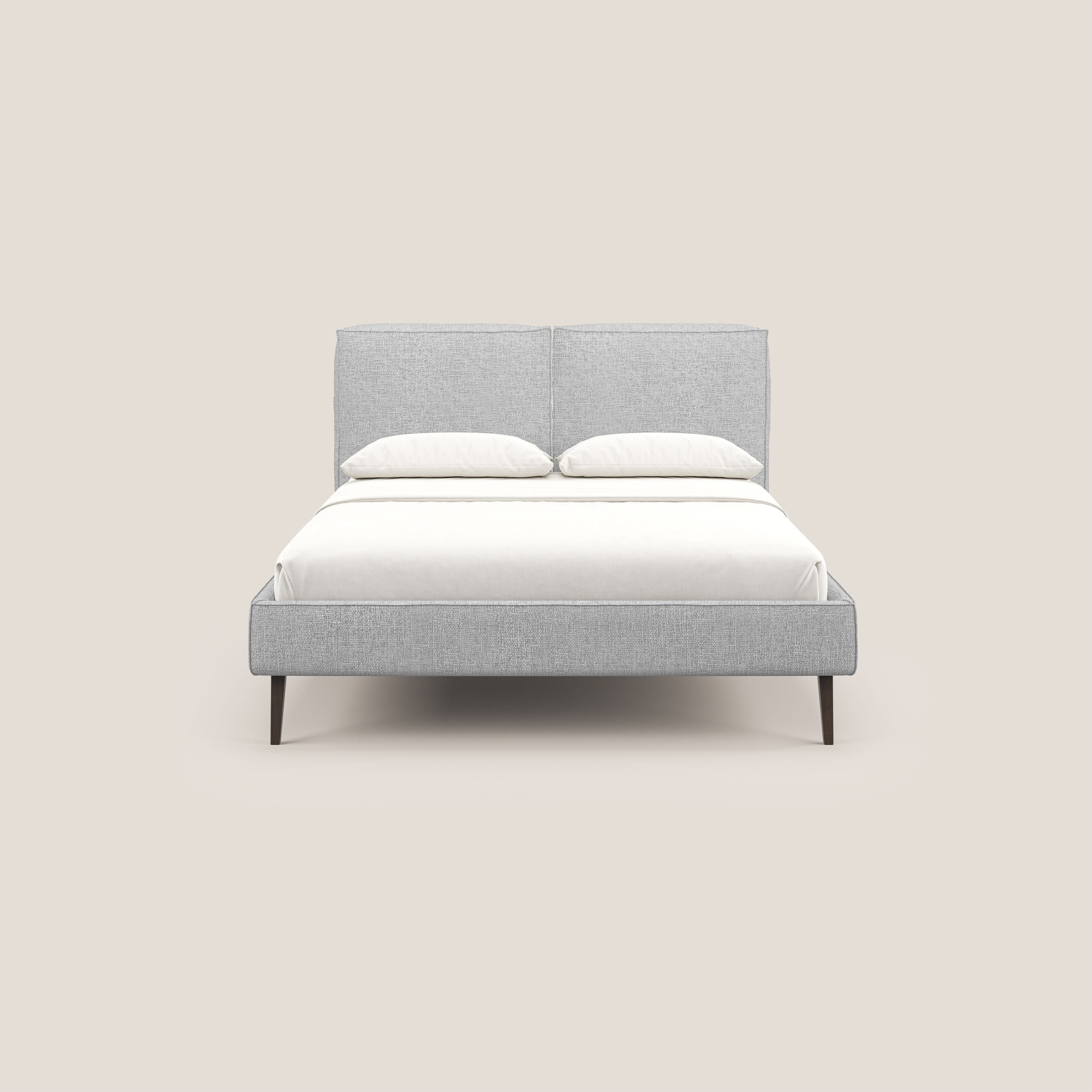 Isotta letto imbottito completamente sfoderabile in morbido tessuti impermeabile T10 grigio chiaro - divani.store