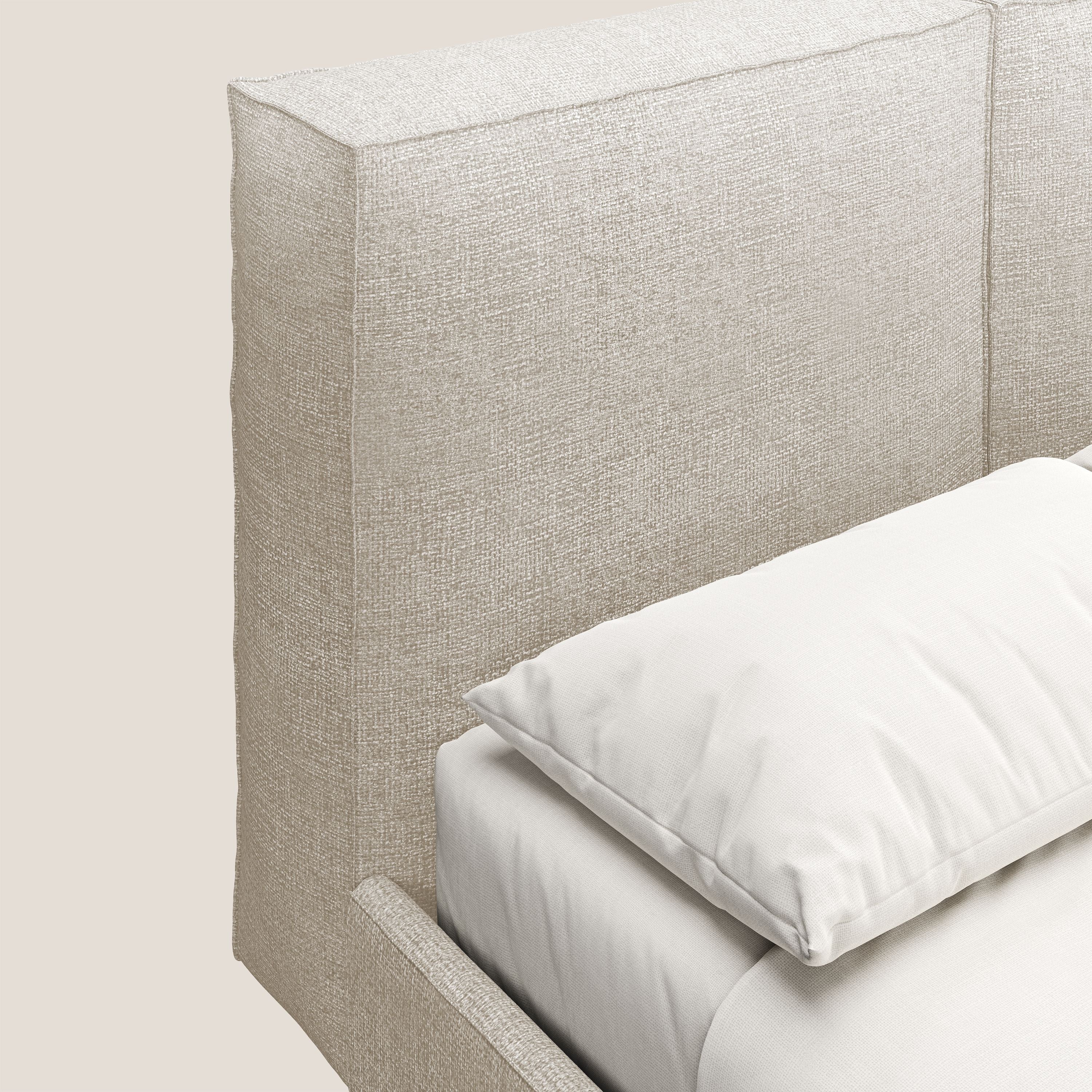 Isotta letto imbottito completamente sfoderabile in morbido tessuti impermeabile T10 beige - divani.store