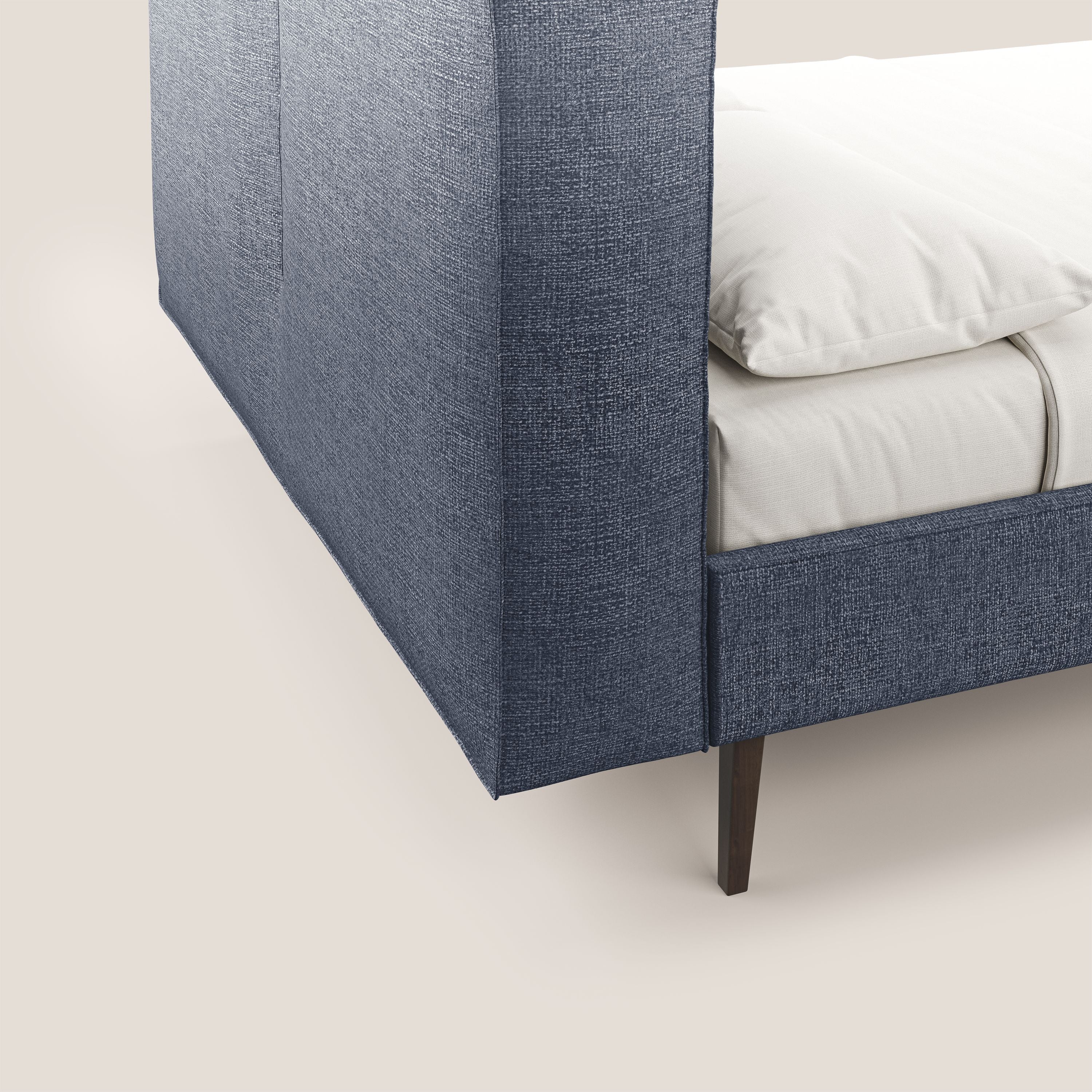 Isotta letto imbottito completamente sfoderabile in morbido tessuti impermeabile T10 blu - divani.store