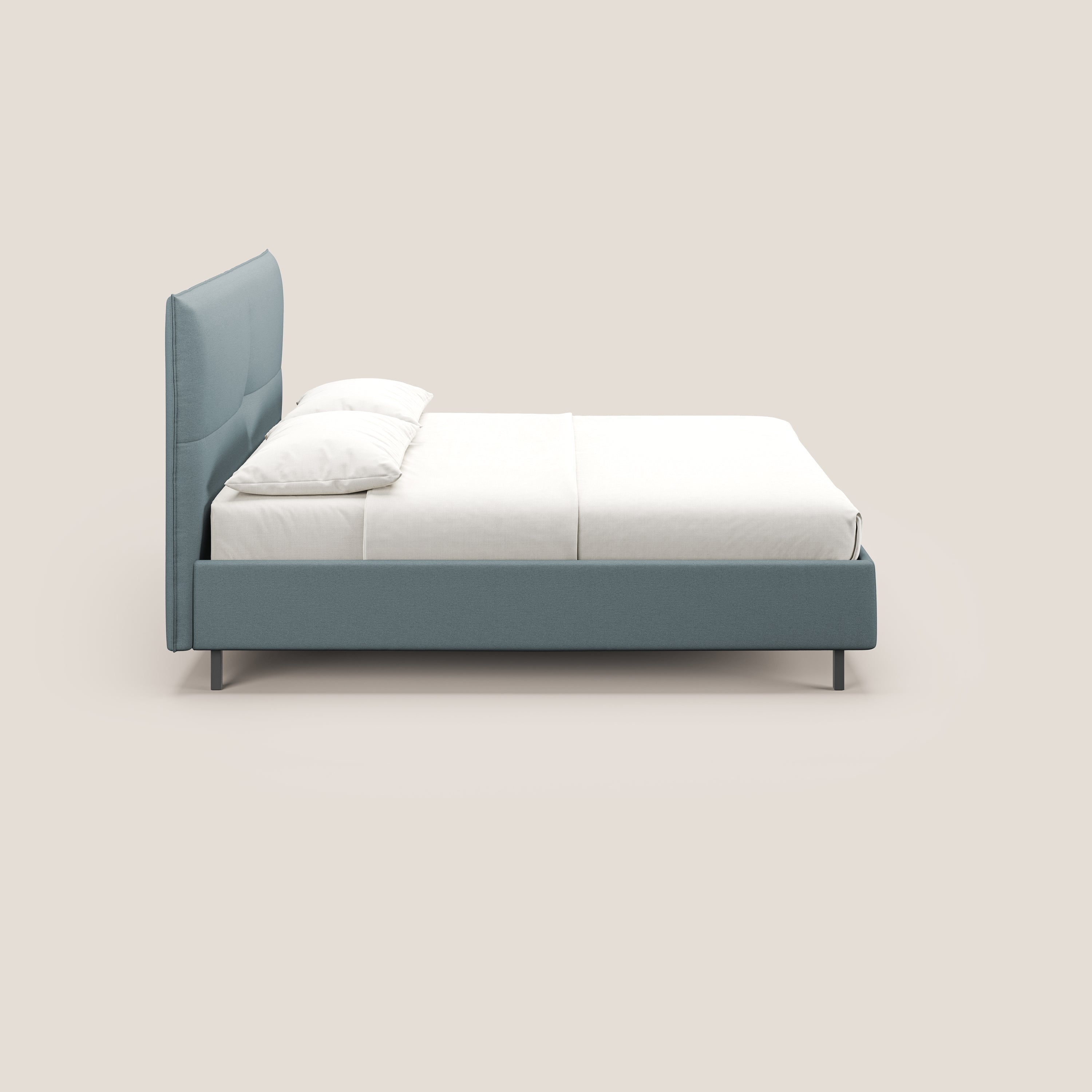 Izumi letto imbottito contenitore con piedi alti in tessuto smacchiabile T05 carta da zucchero - divani.store