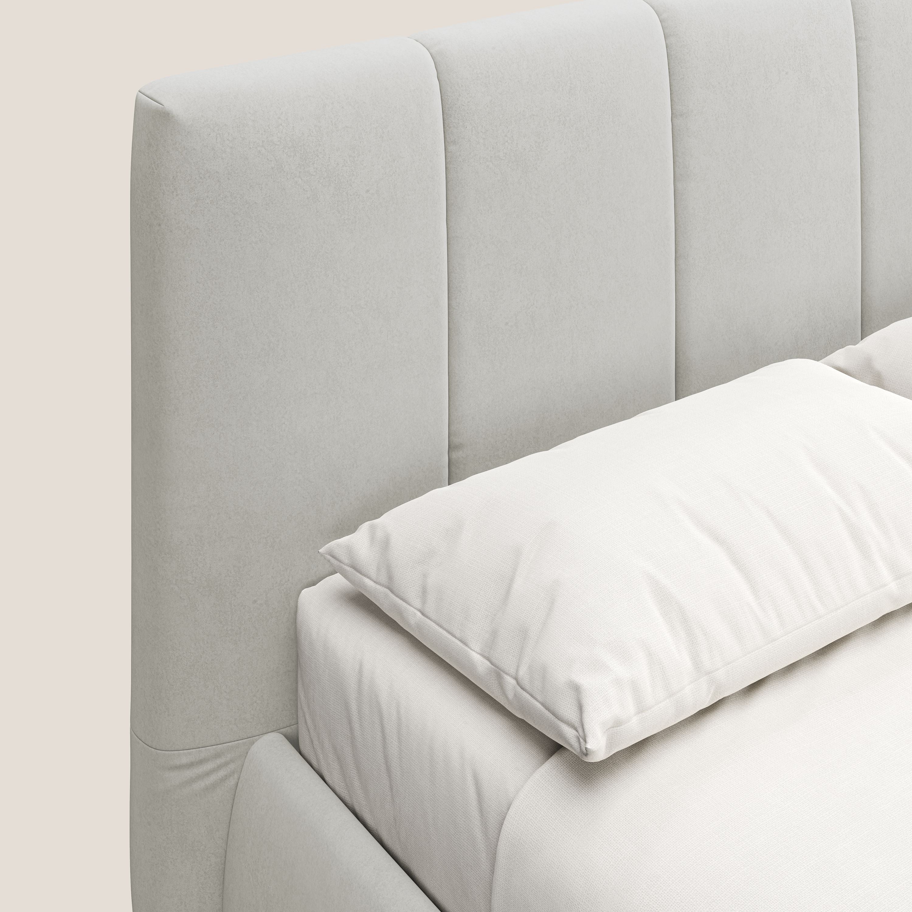 Laura letto imbottito contenitore e sfoderabile in microfibra velluto impermeabile T09 panna - divani.store