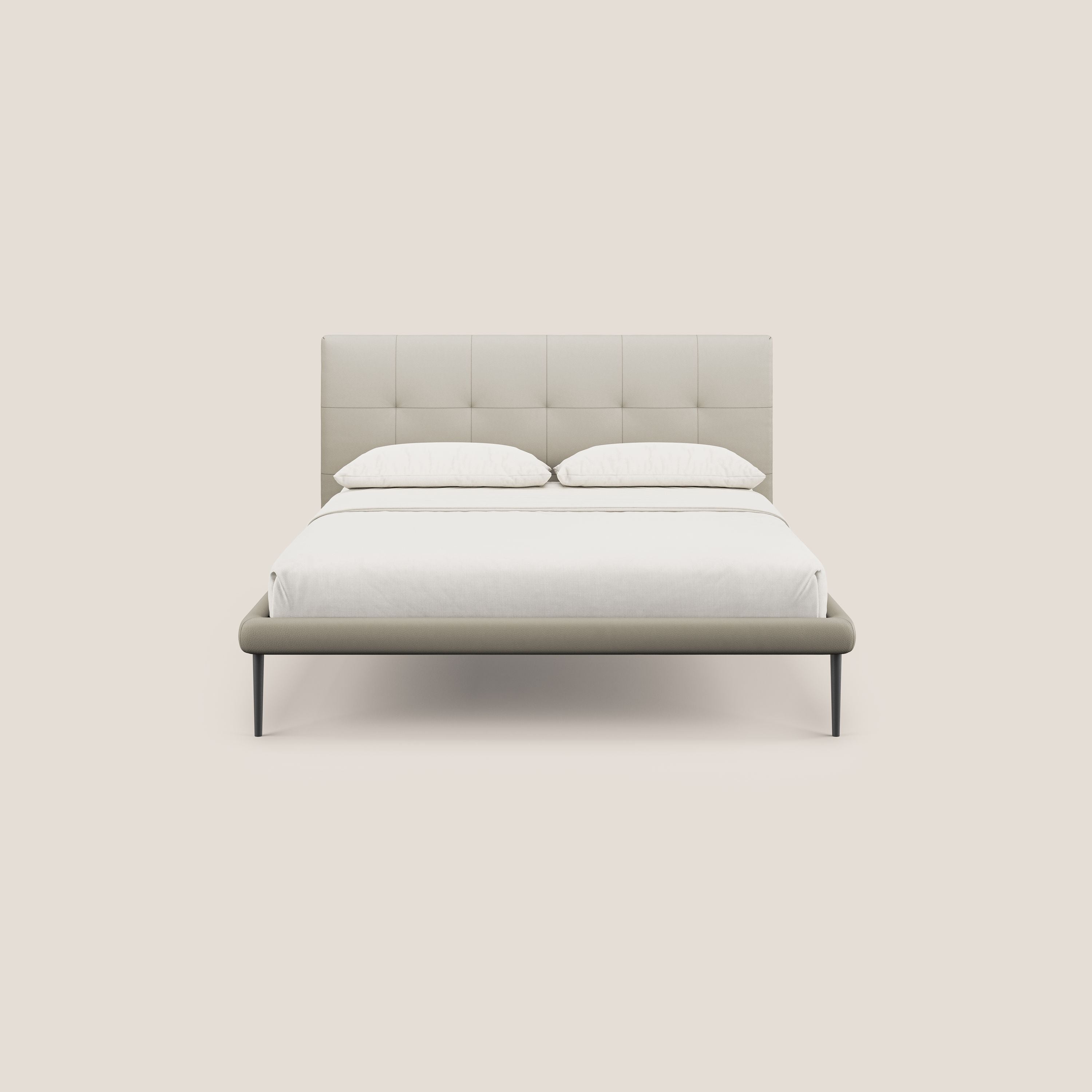 Midori letto imbottito trapuntato in ecopelle con piedini alti T04 tortora - divani.store