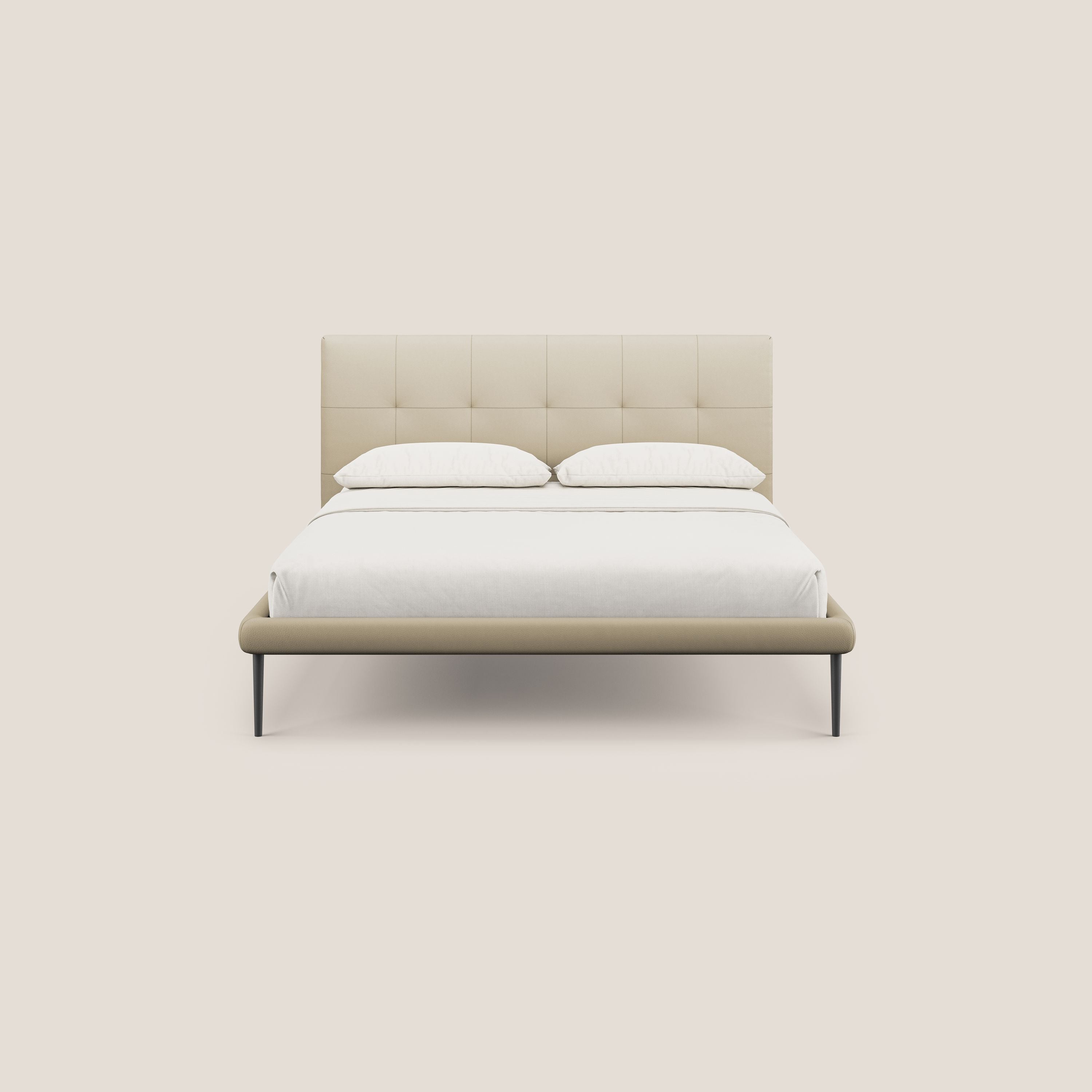 Midori letto imbottito trapuntato in ecopelle con piedini alti T04 panna - divani.store
