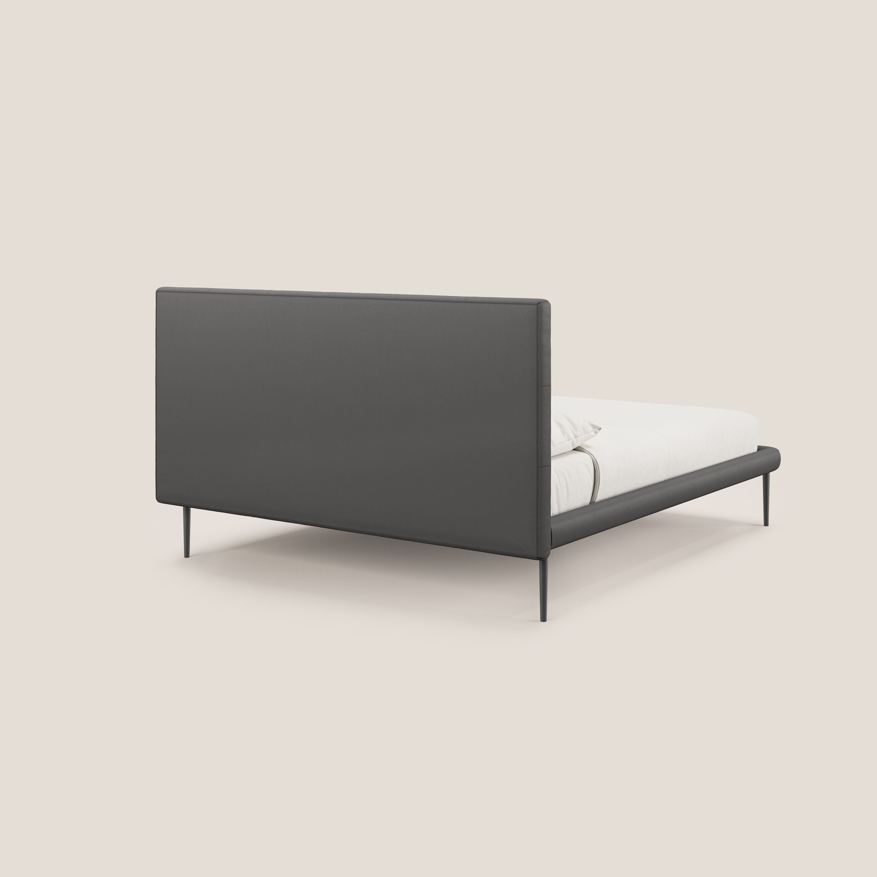 Midori letto imbottito trapuntato in ecopelle con piedini alti T04 antracite - divani.store