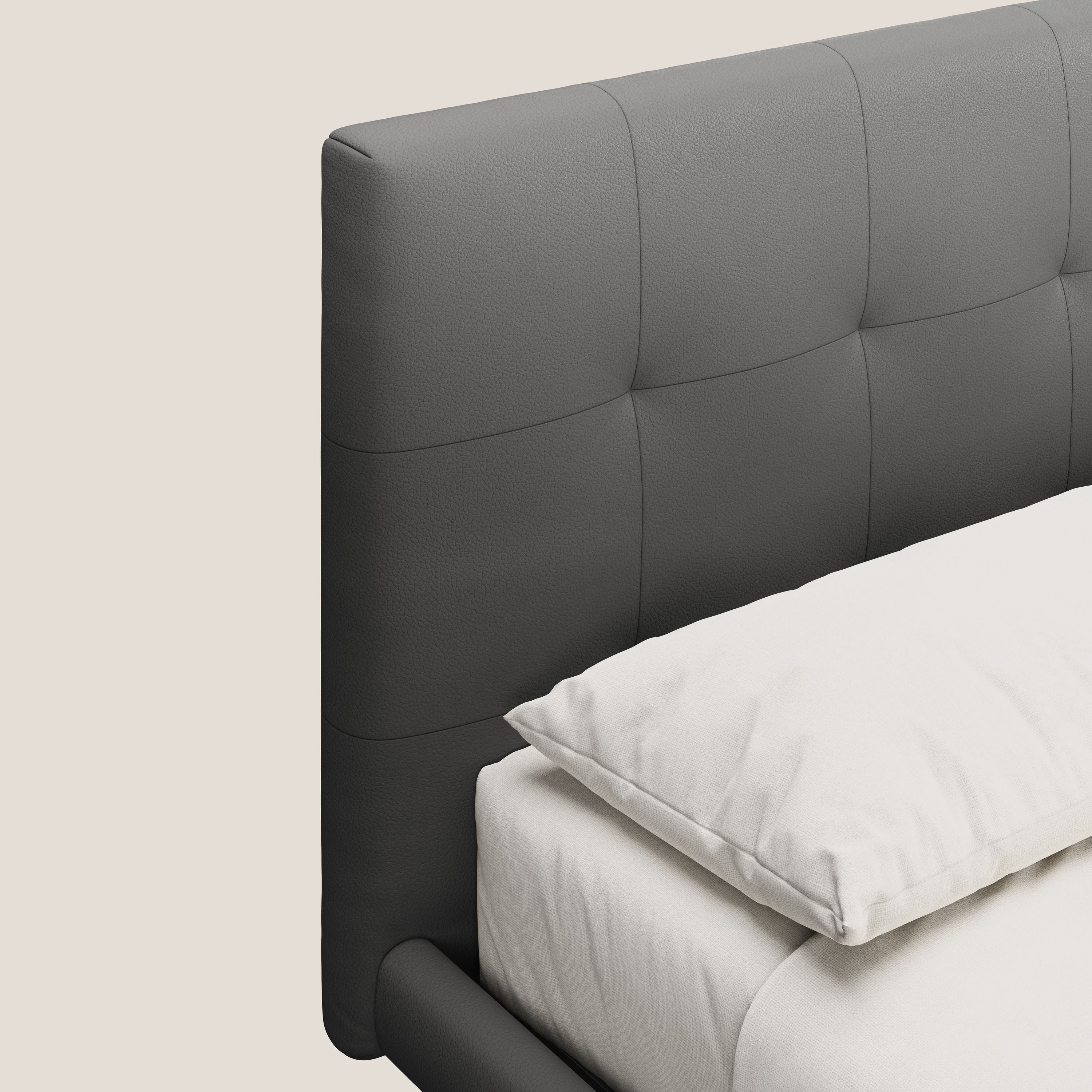 Midori letto imbottito trapuntato in ecopelle con piedini alti T04 antracite - divani.store