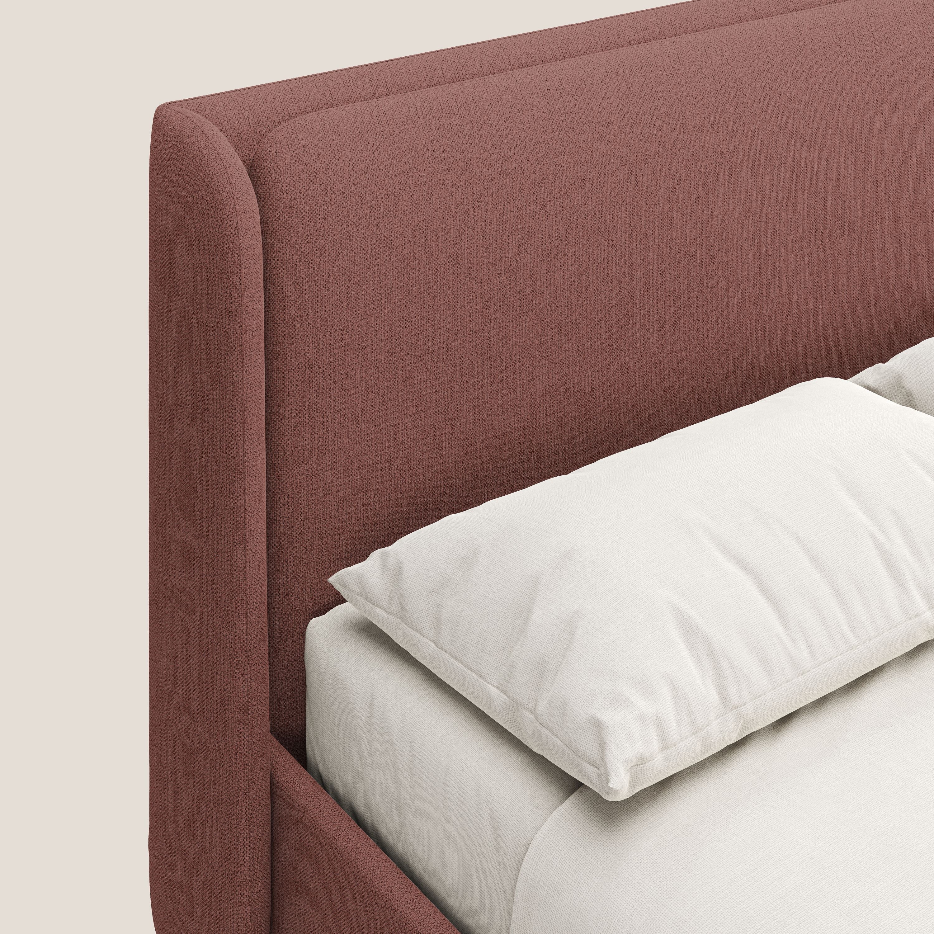 Nadine letto contenitore di design e comfort Italiano in tessuto impermeabile T19 salmone - divani.store