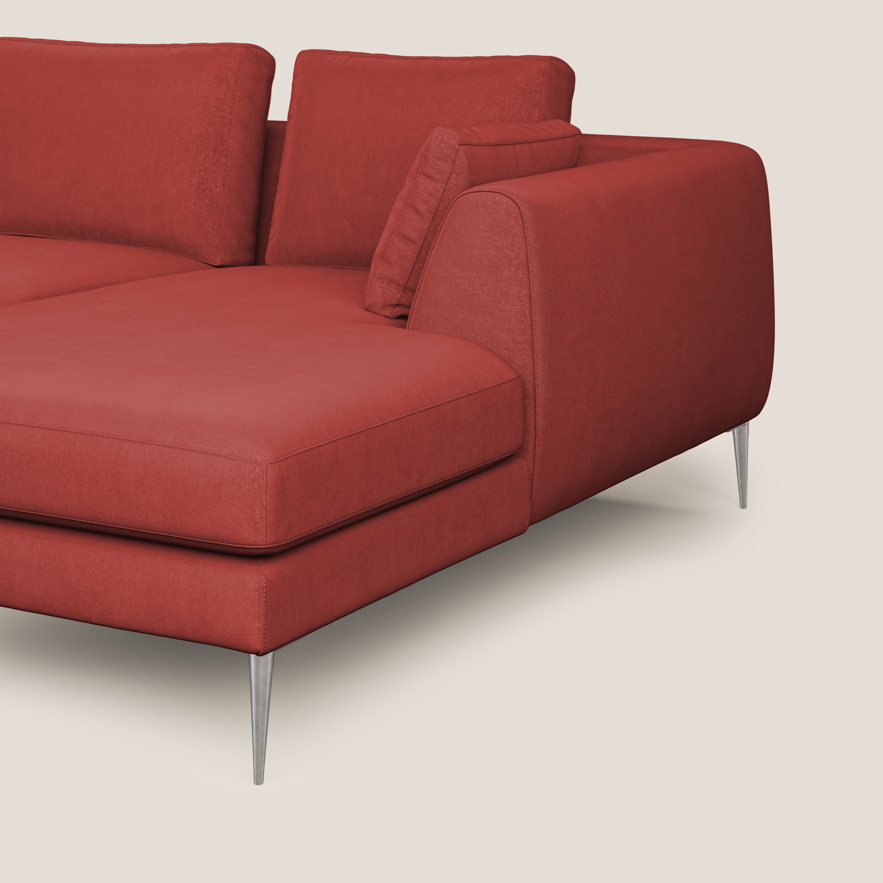 Plano divano moderno angolare con penisola in microfibra smacchiabile T11 rosso - divani.store