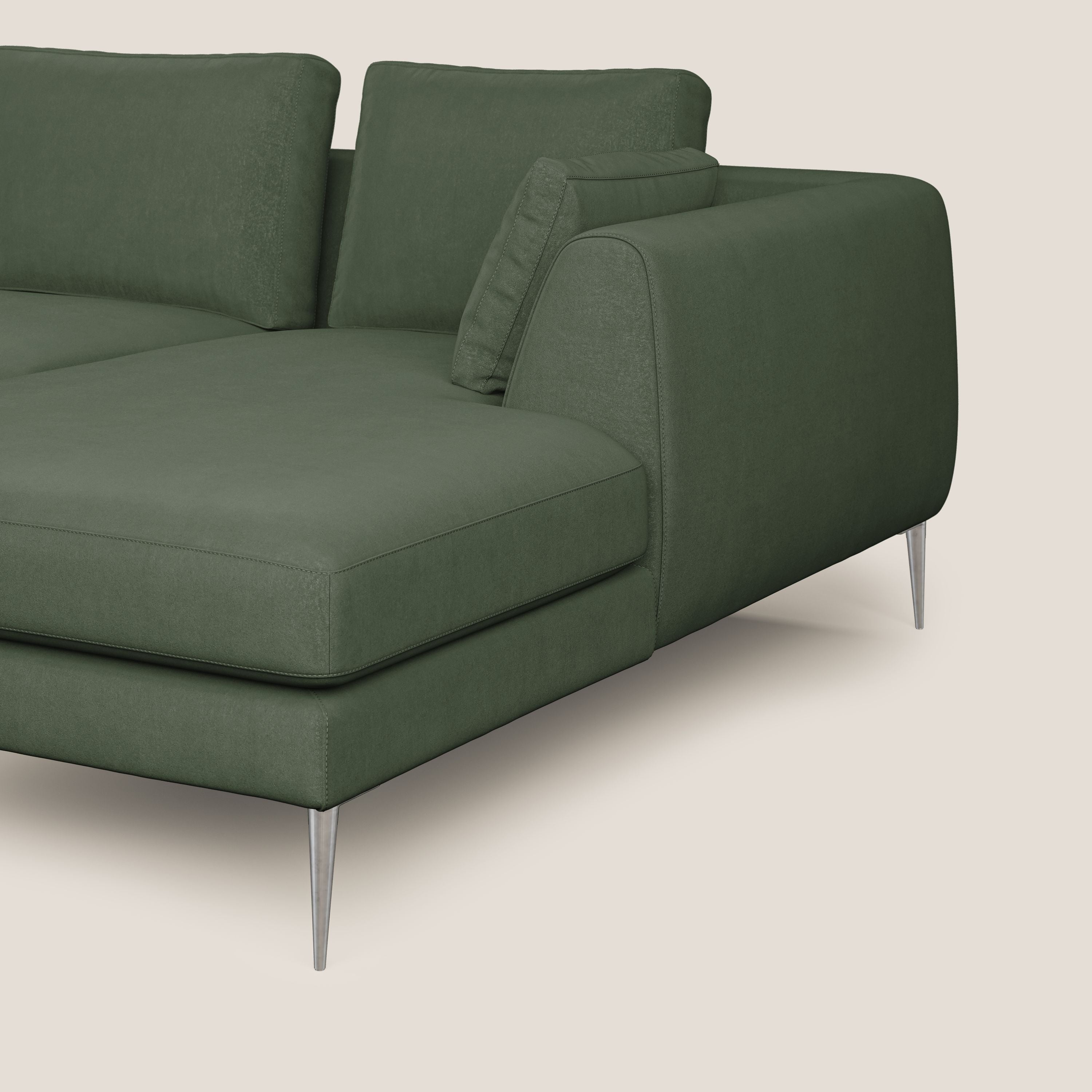 Plano divano moderno angolare con penisola in microfibra smacchiabile T11 verde - divani.store