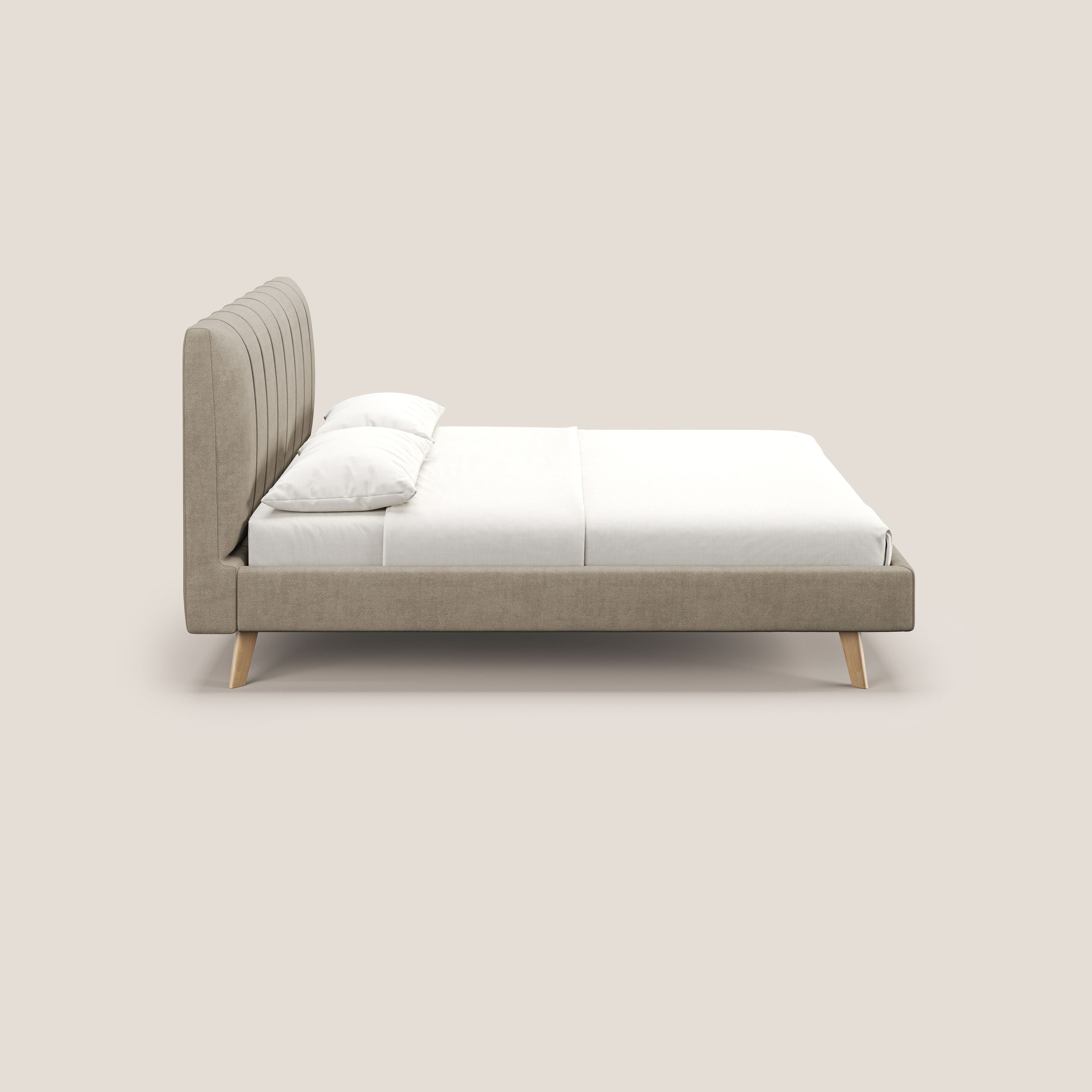 Selene letto imbottito con piedini naturali sfoderabile in tessuto impermeabile T02 beige - divani.store