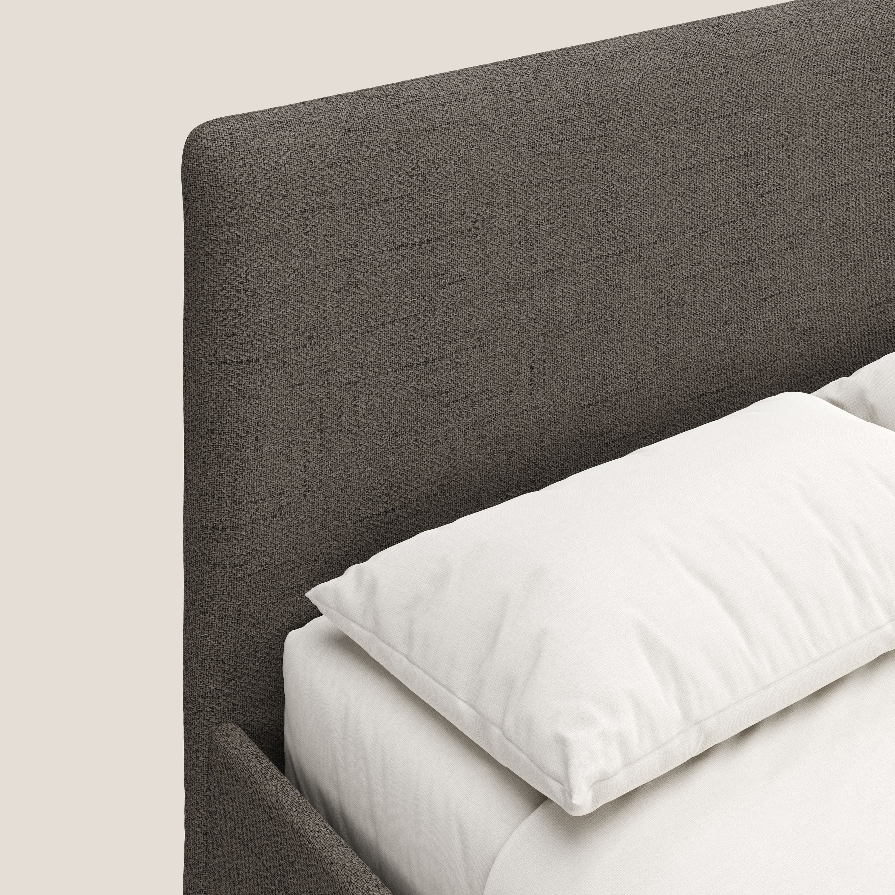 Serena letto contenitore salvaspazio scandinavo in tessuto fiammato impermeabile T03 talpa - divani.store