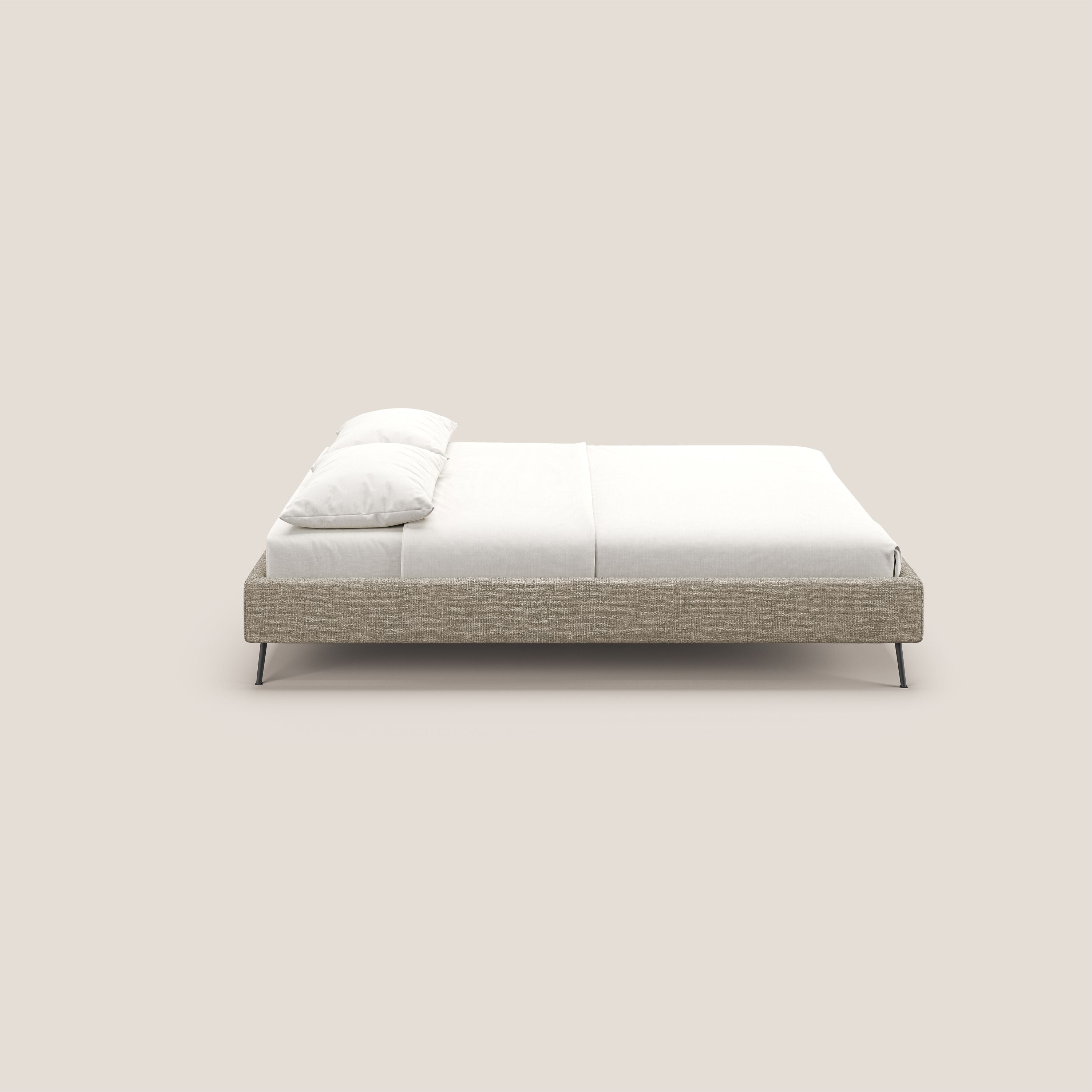 Steve sommier giroletto piedi alti in tessuto impermeabile T10 - divani.store