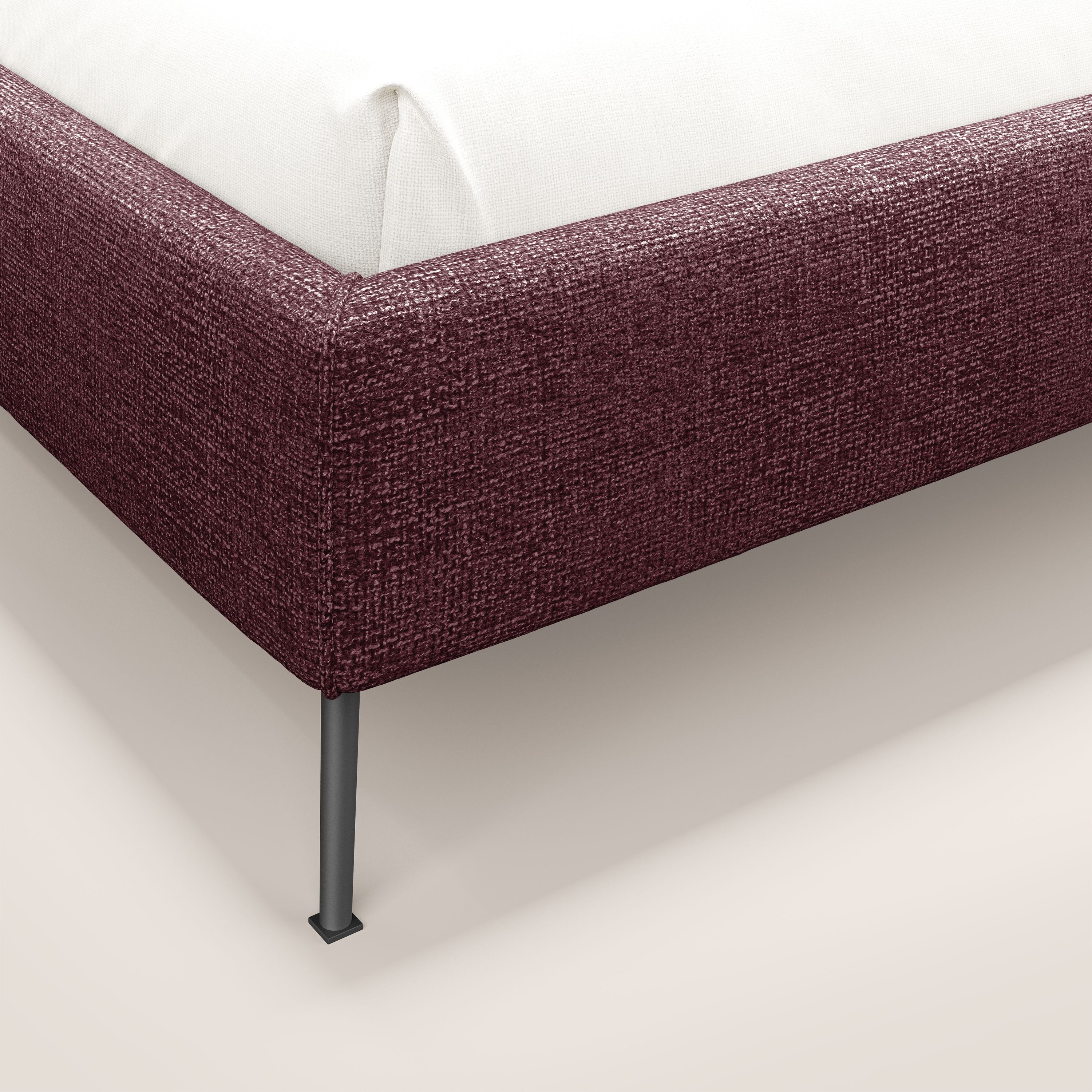 Steve sommier giroletto piedi alti in tessuto impermeabile T10 bordeaux - divani.store