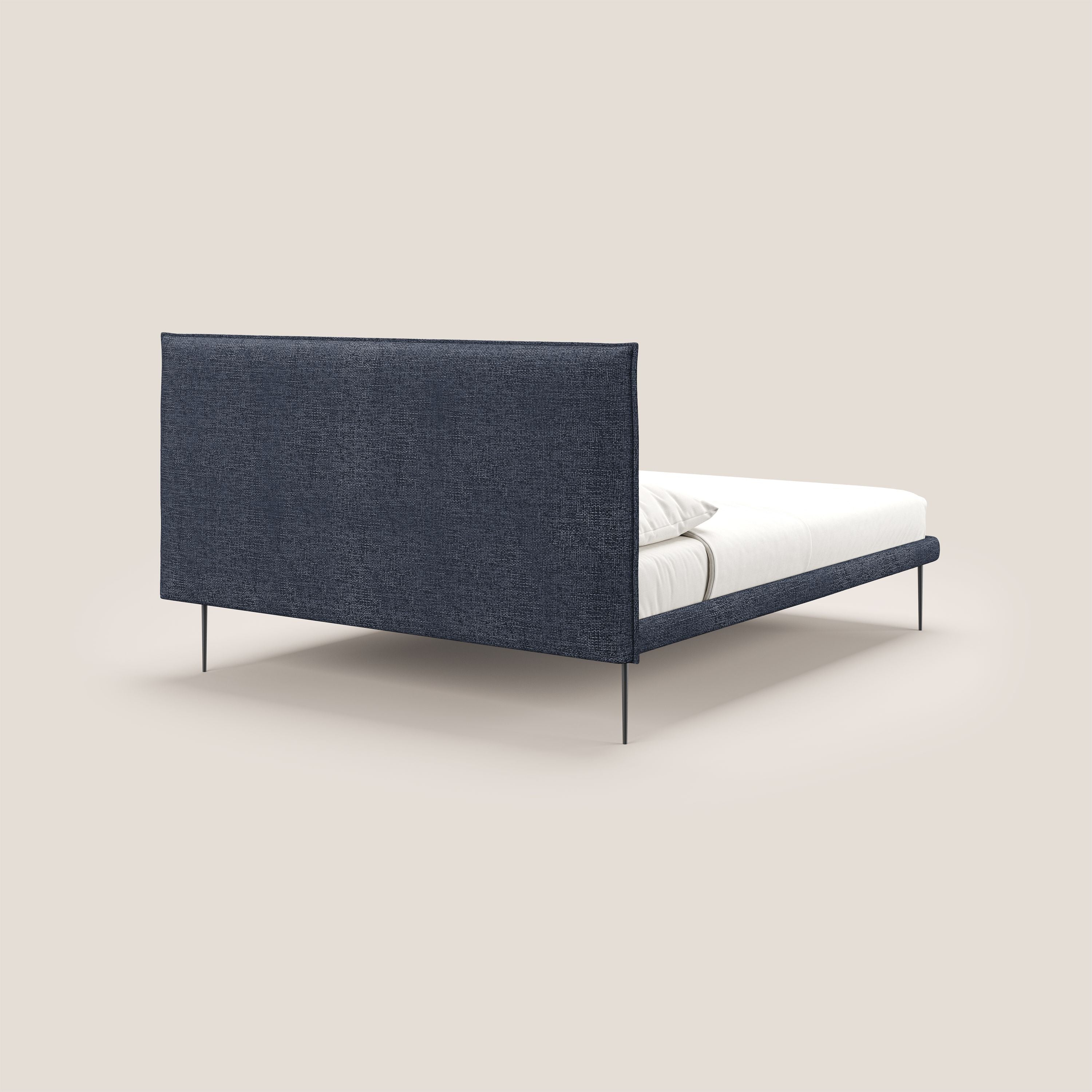 Theo letto imbottito moderno sfoderabile con piedi alti in metallo in tessuto impermeabile T10 blu - divani.store