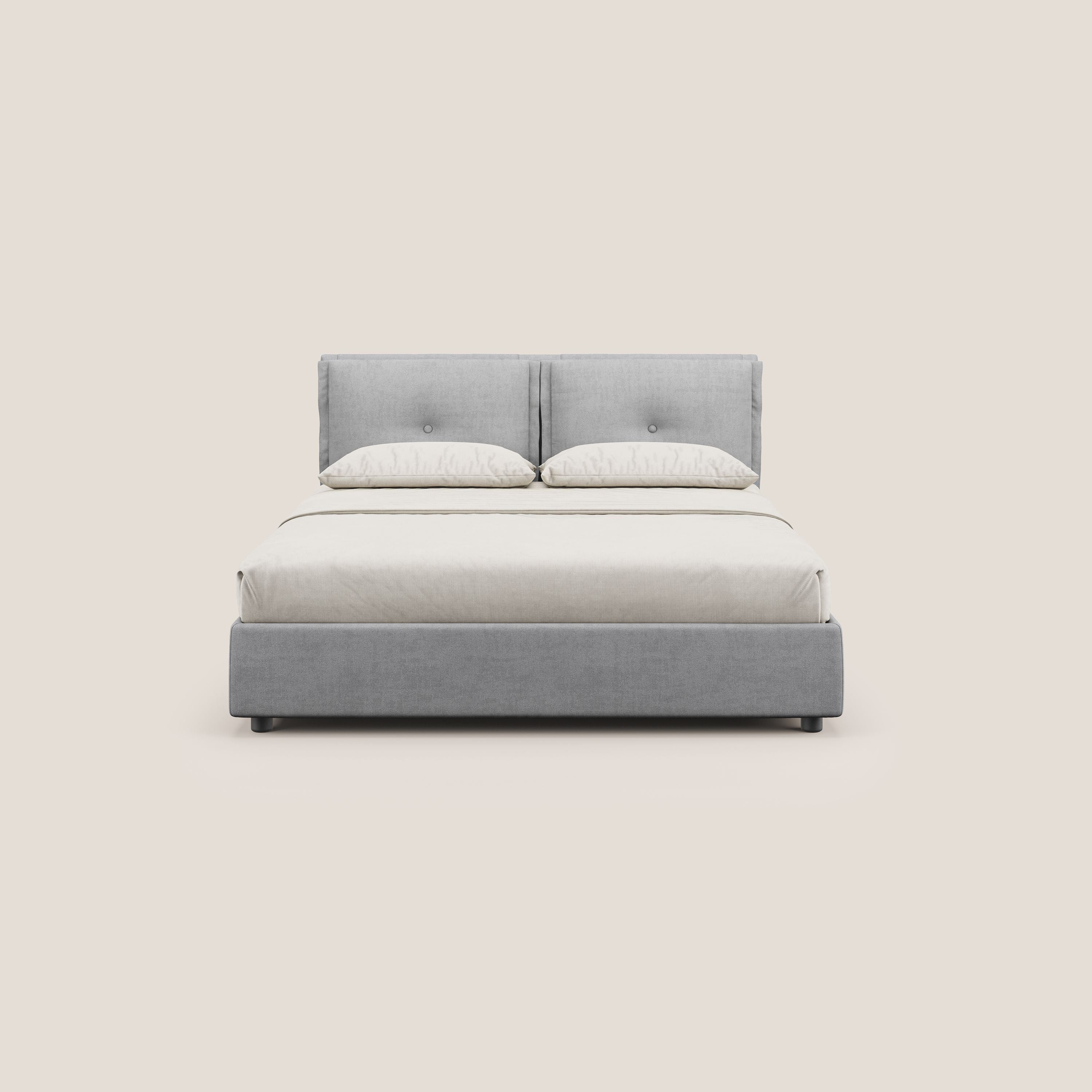Travis letto contenitore con cuscini mobili trapuntati in tessuto impermeabile T02 grigio chiaro - divani.store
