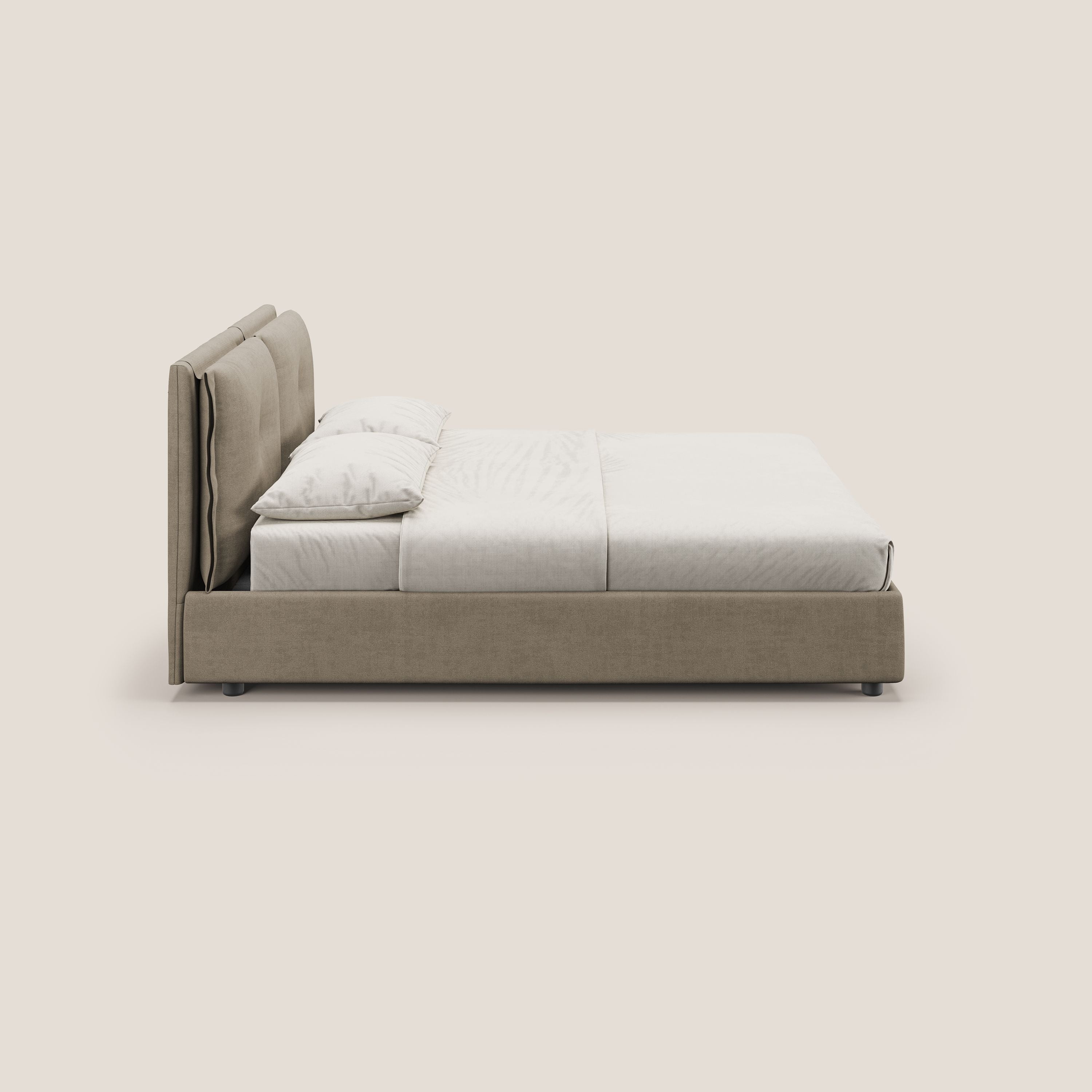 Travis letto contenitore con cuscini mobili trapuntati in tessuto impermeabile T02 beige - divani.store