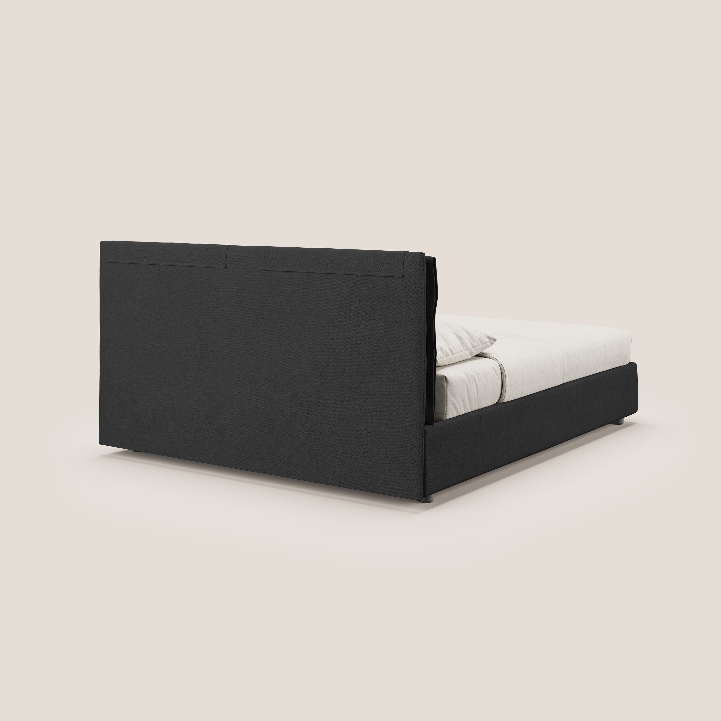 Travis letto contenitore con cuscini mobili trapuntati in tessuto impermeabile T02 nero - divani.store