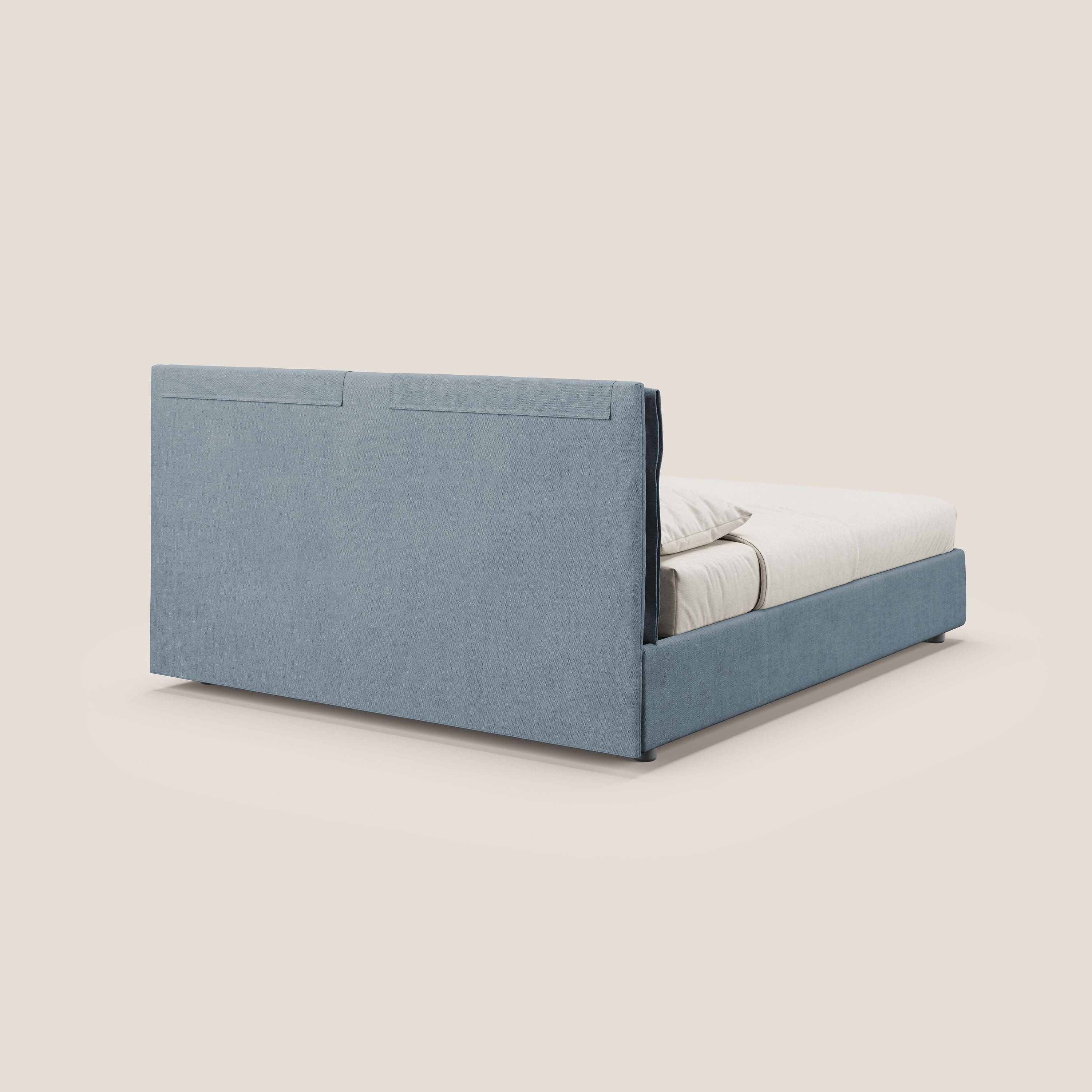 Travis letto contenitore con cuscini mobili trapuntati in tessuto impermeabile T02 carta da zucchero - divani.store