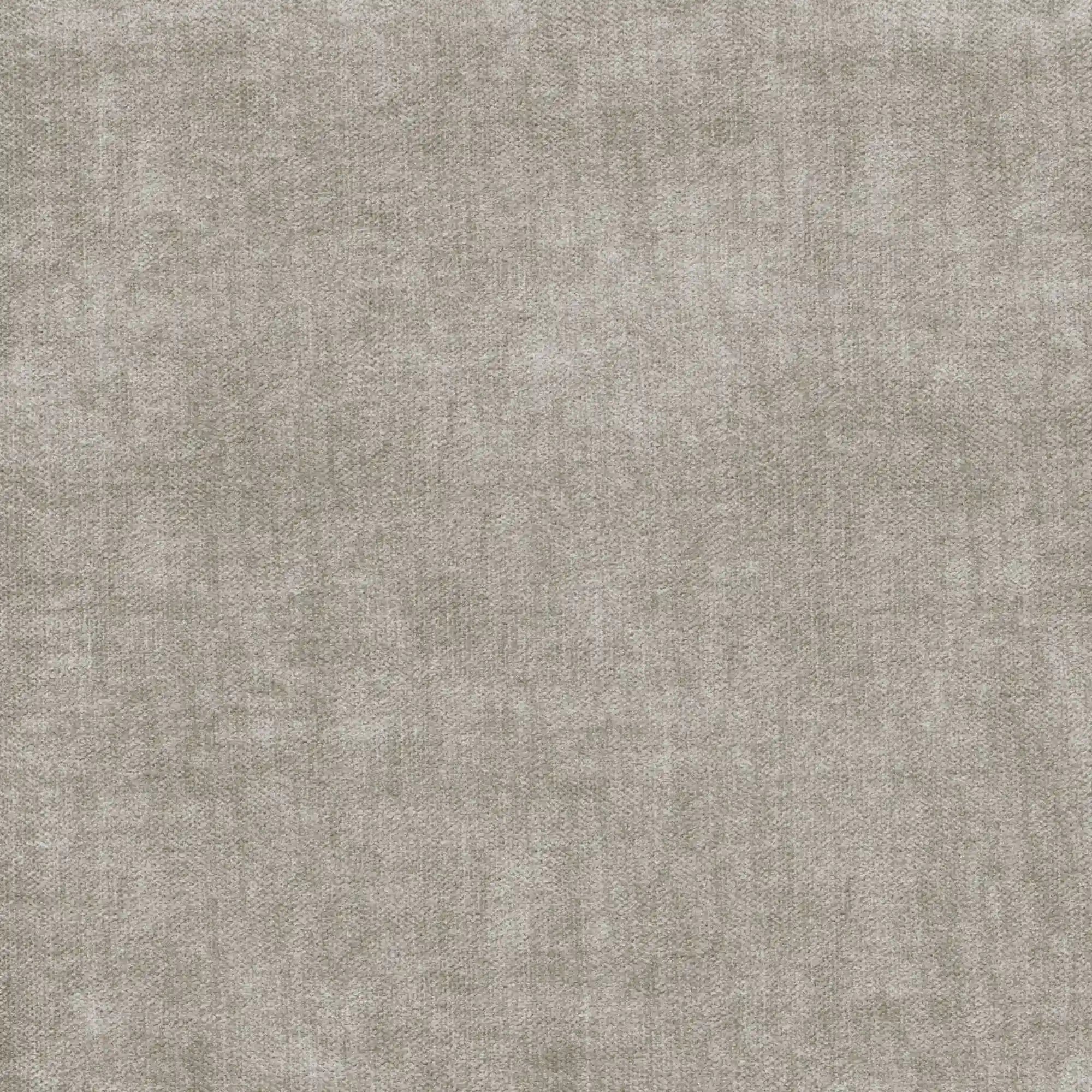 Il rivestimento grigio chiaro effetto lino, caratterizzato da una trama delicata, morbide linee incrociate e sfumature tenui, conferisce al divano letto Maximus a 3 posti con materasso ALTO da 20 cm di Divani.Store un aspetto naturale. È dotato di poggiatesta reclinabili e di tessuto antimacchia certificato Oeko-Tex.