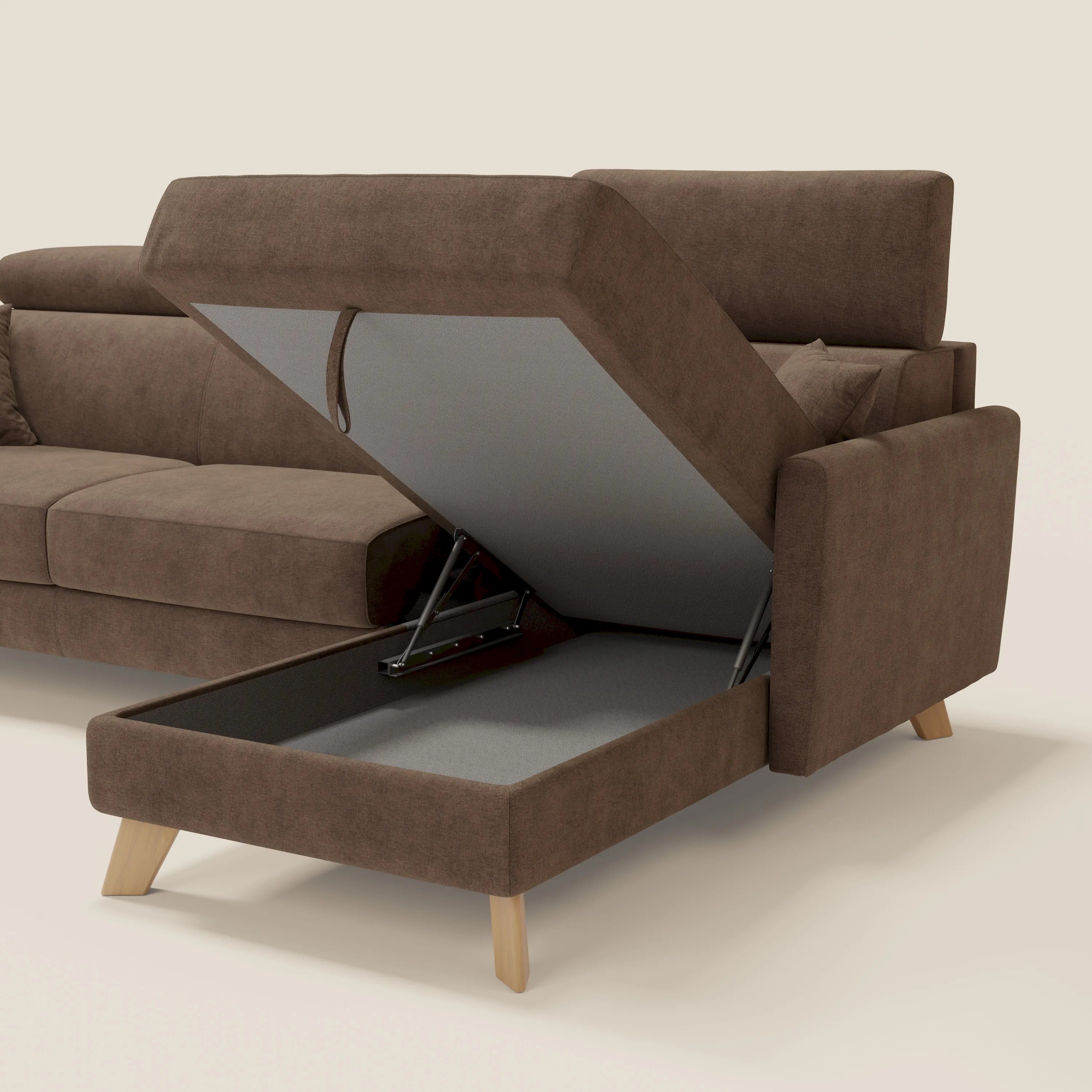 Il divano letto angolare Francy di Divani.Store, in tessuto antimacchia T17 marrone, è caratterizzato da una poltrona sollevabile con ampio contenitore e poggiatesta reclinabili. Il suo design minimalista Stile Nordico spicca su uno sfondo semplice.