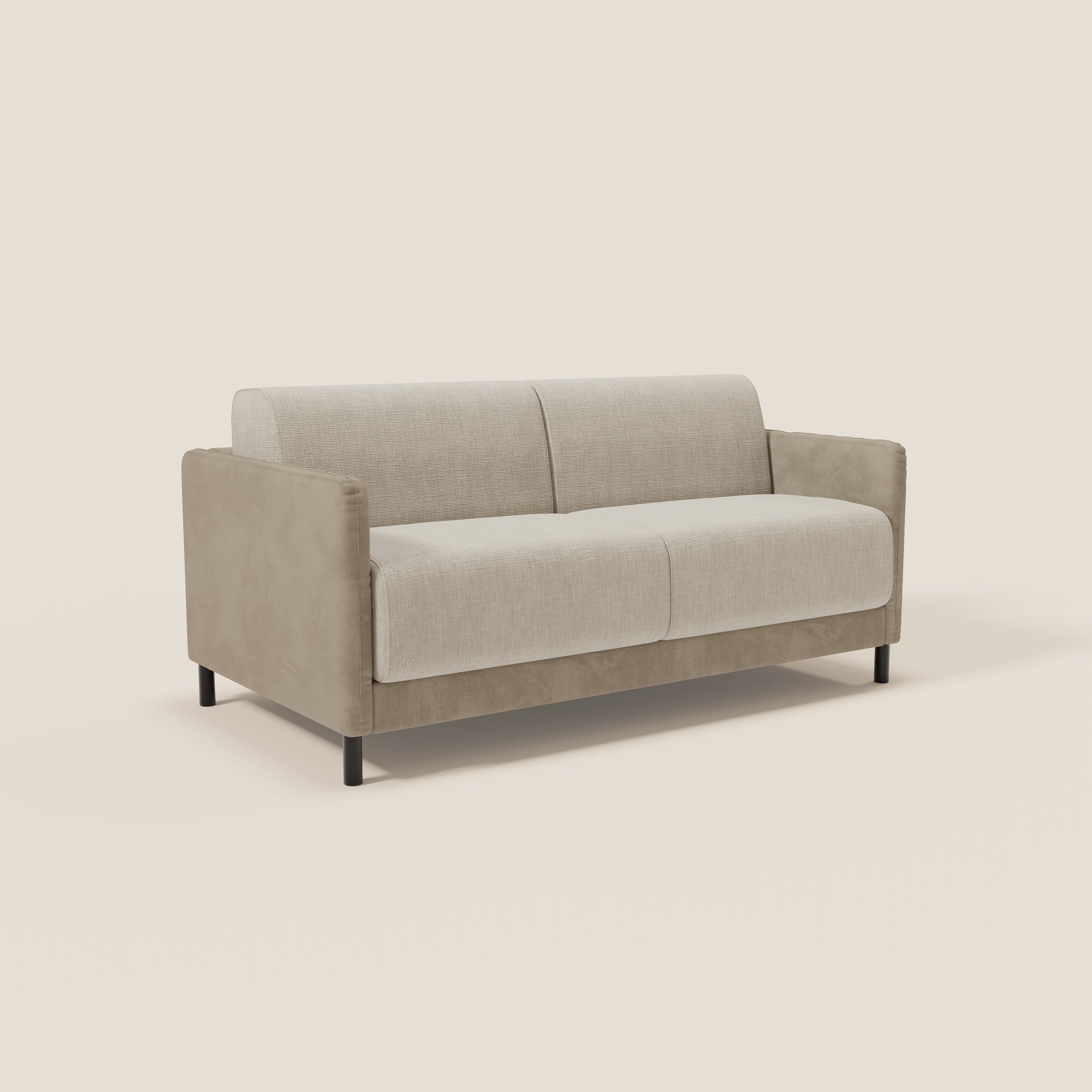 Il divano letto Narciso di Divani.Store è un moderno due posti con materasso H18 cm, struttura in microfibra antimacchia bicolore T06 tortora-panna, cuscini in tessuto impermeabile e braccioli dritti dal design minimalista.