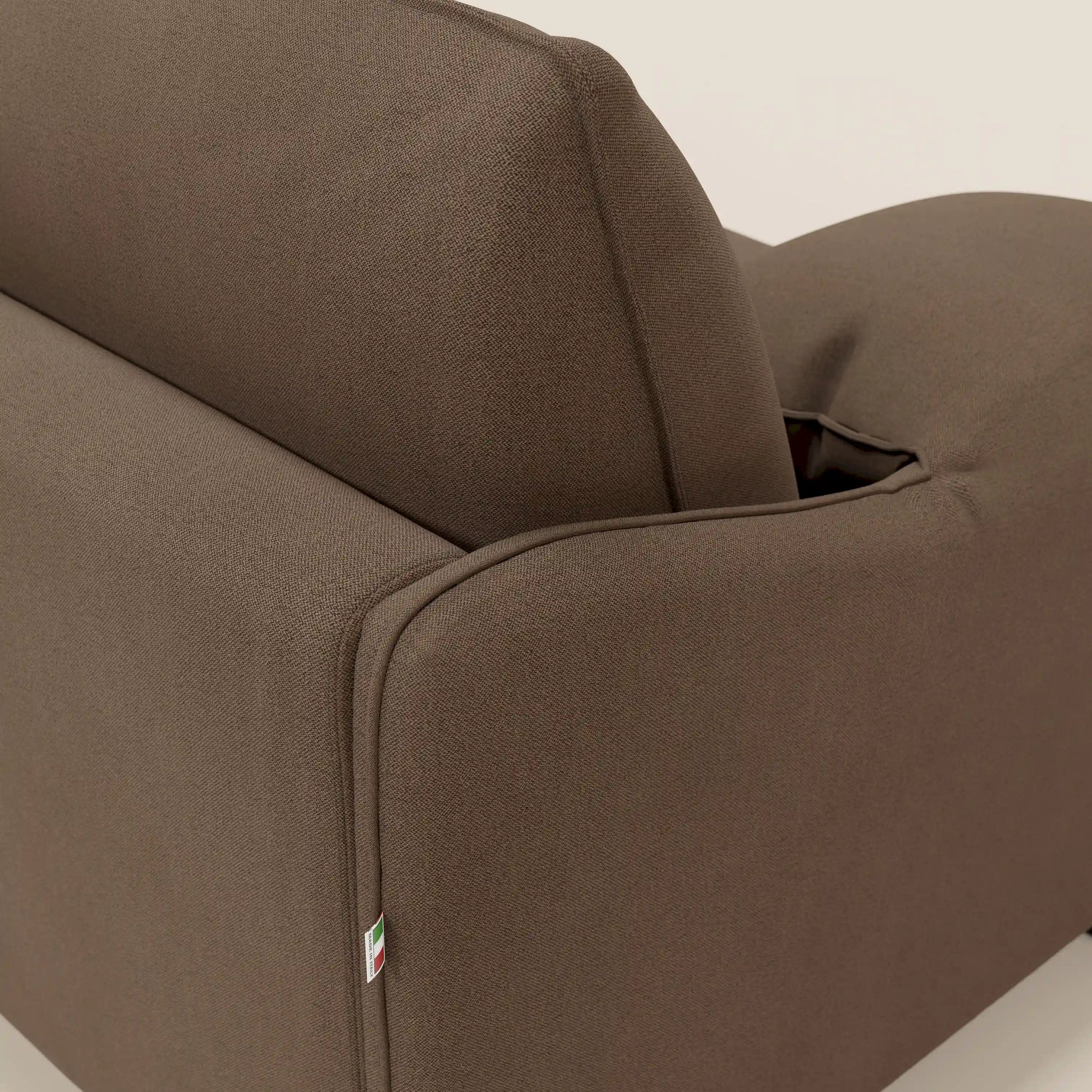 Primula divano letto con materasso alto 18 cm - braccioli mobili e tessuto smacchiabile T05