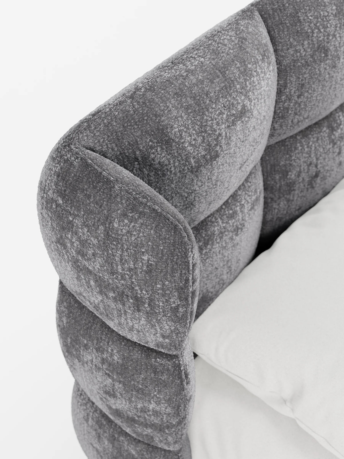 RAGNAR Cama canapé tapizada con arcón y cabecero capitoné envolvente de elegante tejido certificado Oeko-Tex®