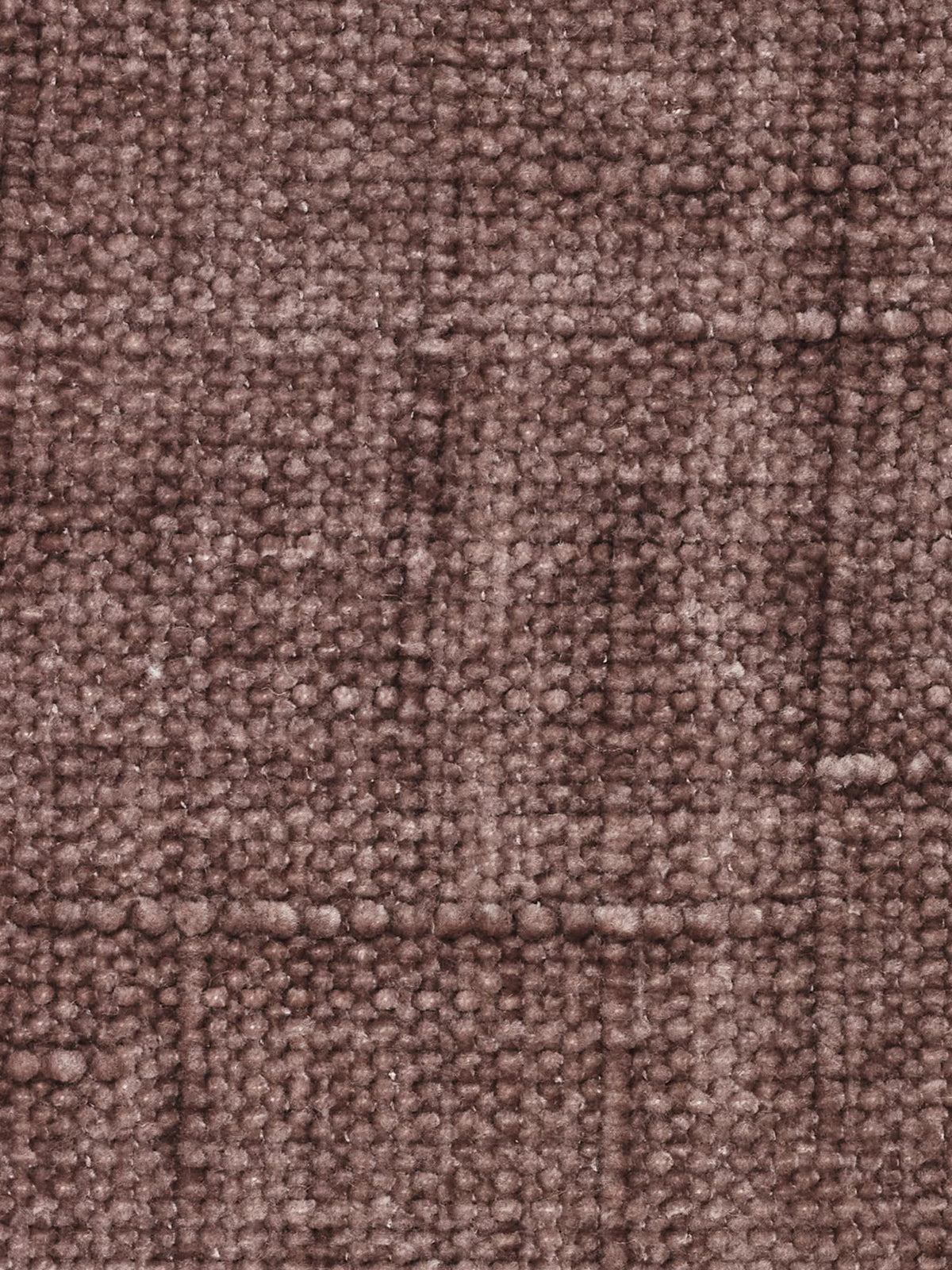 Primo piano del divano letto matrimoniale Pegaso di Divani.Store, rivestito con un tessuto jacquard T22 marrone a trama ruvida, caratterizzato da un motivo intrecciato a griglia. La superficie presenta fibre a vista e sottili variazioni nelle tonalità del marrone, conferendo un aspetto leggermente irregolare ma morbido che esalta il design moderno con il suo fascino tattile. I poggiatesta reclinabili aggiungono comfort a questo complemento d’arredo contemporaneo.