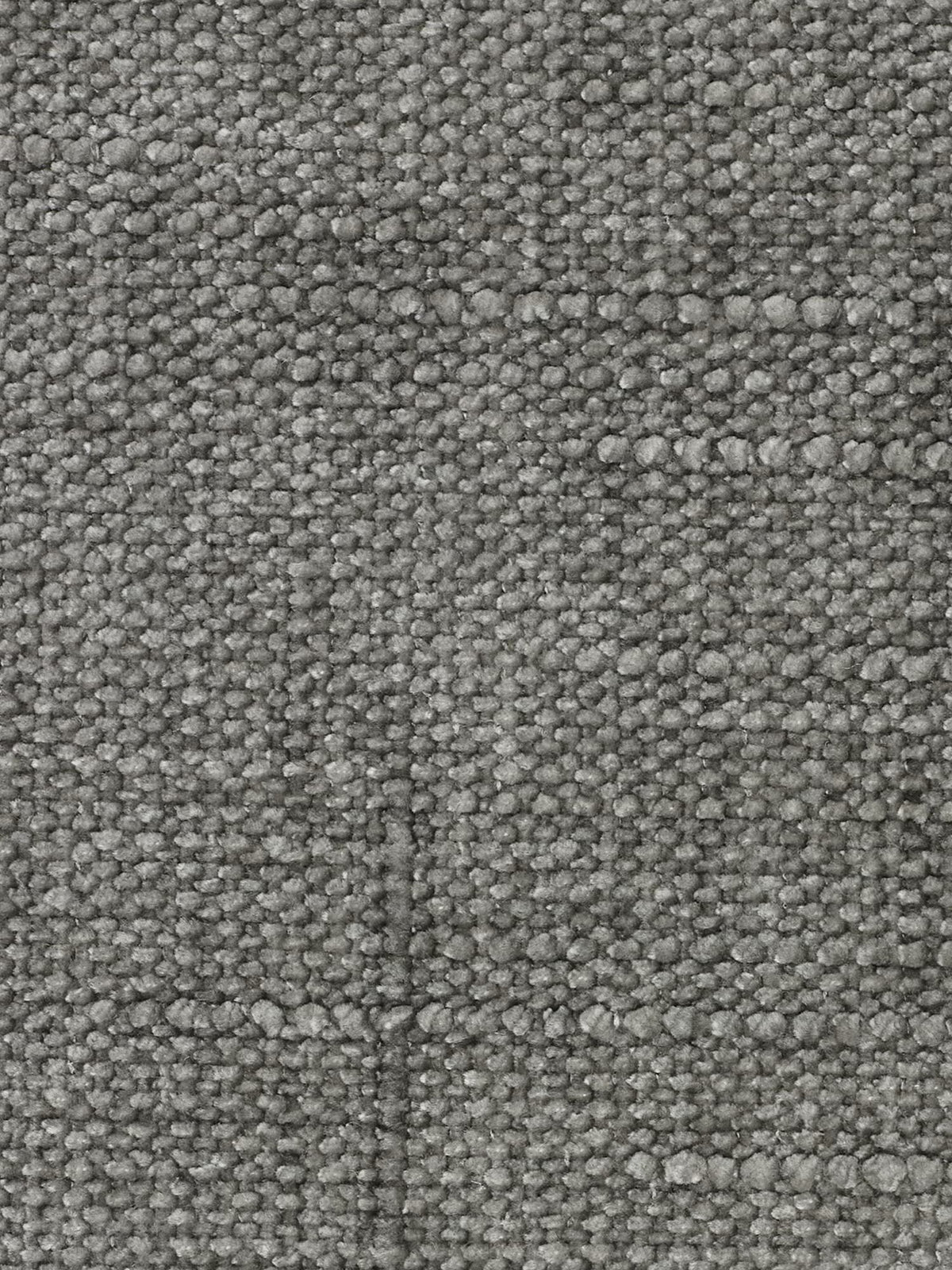 Primo piano del divano letto matrimoniale Pegaso di Divani.Store, rivestito in tessuto jacquard grigio T22 antimacchia con trama a rilievo. I singoli fili e un delicato motivo a griglia sono ben visibili e creano un effetto di profondità grazie alle diverse sfumature di grigio che caratterizzano la superficie robusta: una scelta eccellente per chi è alla ricerca di un divano moderno o trasformabile con poggiatesta reclinabili.