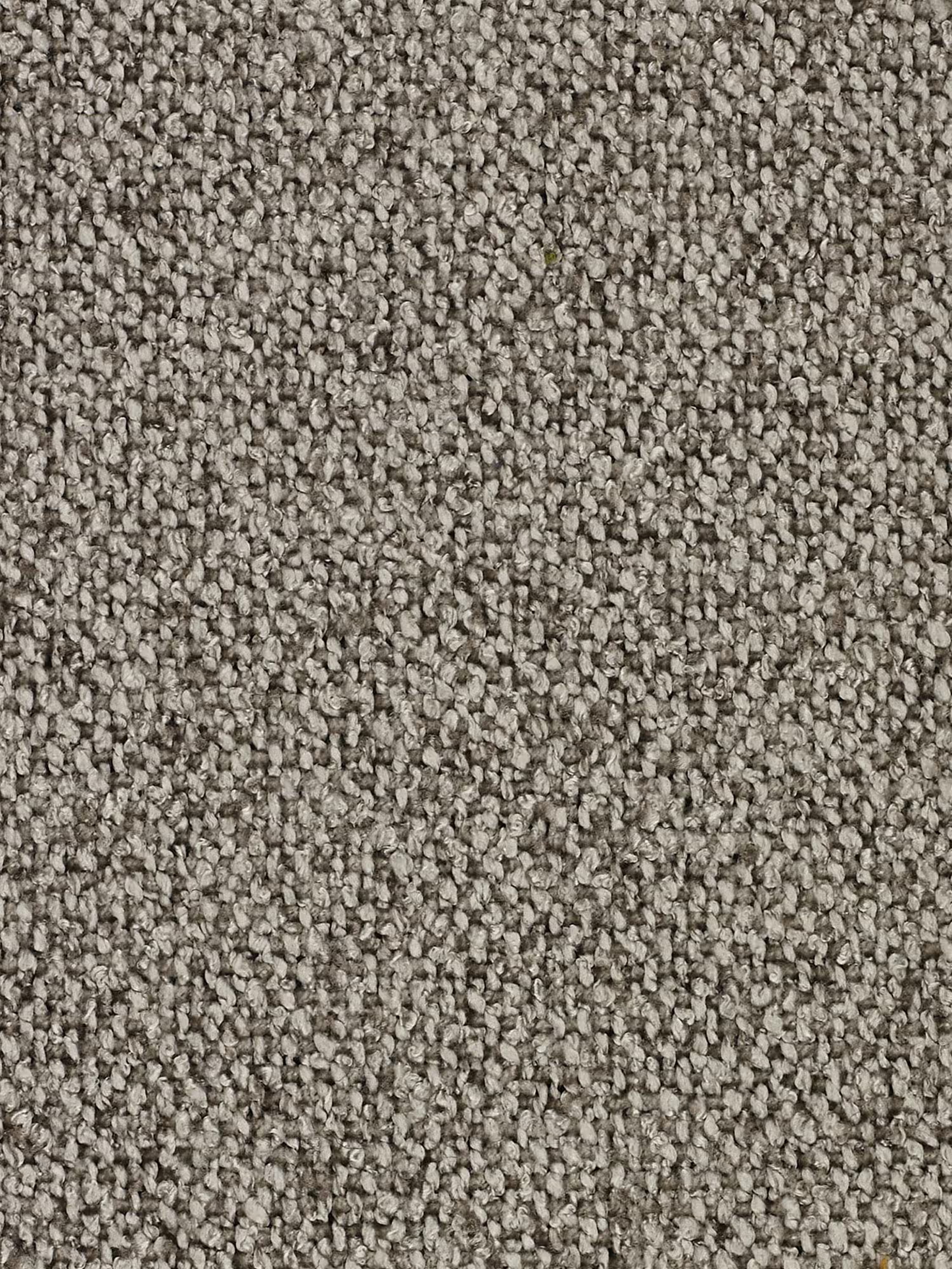 Primo piano della trama del tappeto grigio chiaro, a riccioli stretti, con piccoli ciuffi di filato fitti che formano una superficie uniforme e dalla trama delicata; le fibre sintetiche sono di colore uniforme e conferiscono un aspetto moderno e neutro che si abbina perfettamente al divano Orbit a 2 e 3 posti con sedute scorrevoli - completamente sfoderabile in tessuto smacchiabile effetto cotone T33 di Divani.Store in qualsiasi ambiente contemporaneo.