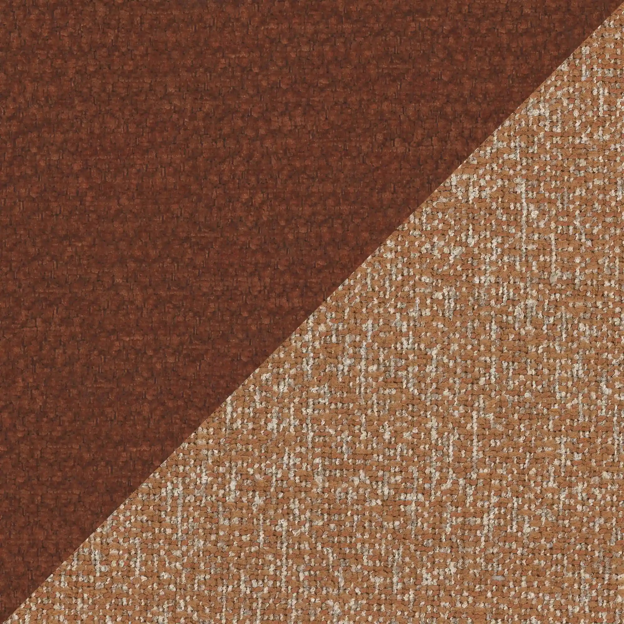 Un'immagine divisa in diagonale mette in risalto l'eleganza del design italiano nel letto imbottito bicolore VALKIRIA di Letti.store: in alto a sinistra si nota un tessuto ruvido marrone scuro, mentre in basso a destra spicca un tessuto più chiaro color cuoio, screziato con fili bianchi, marrone chiaro e beige.