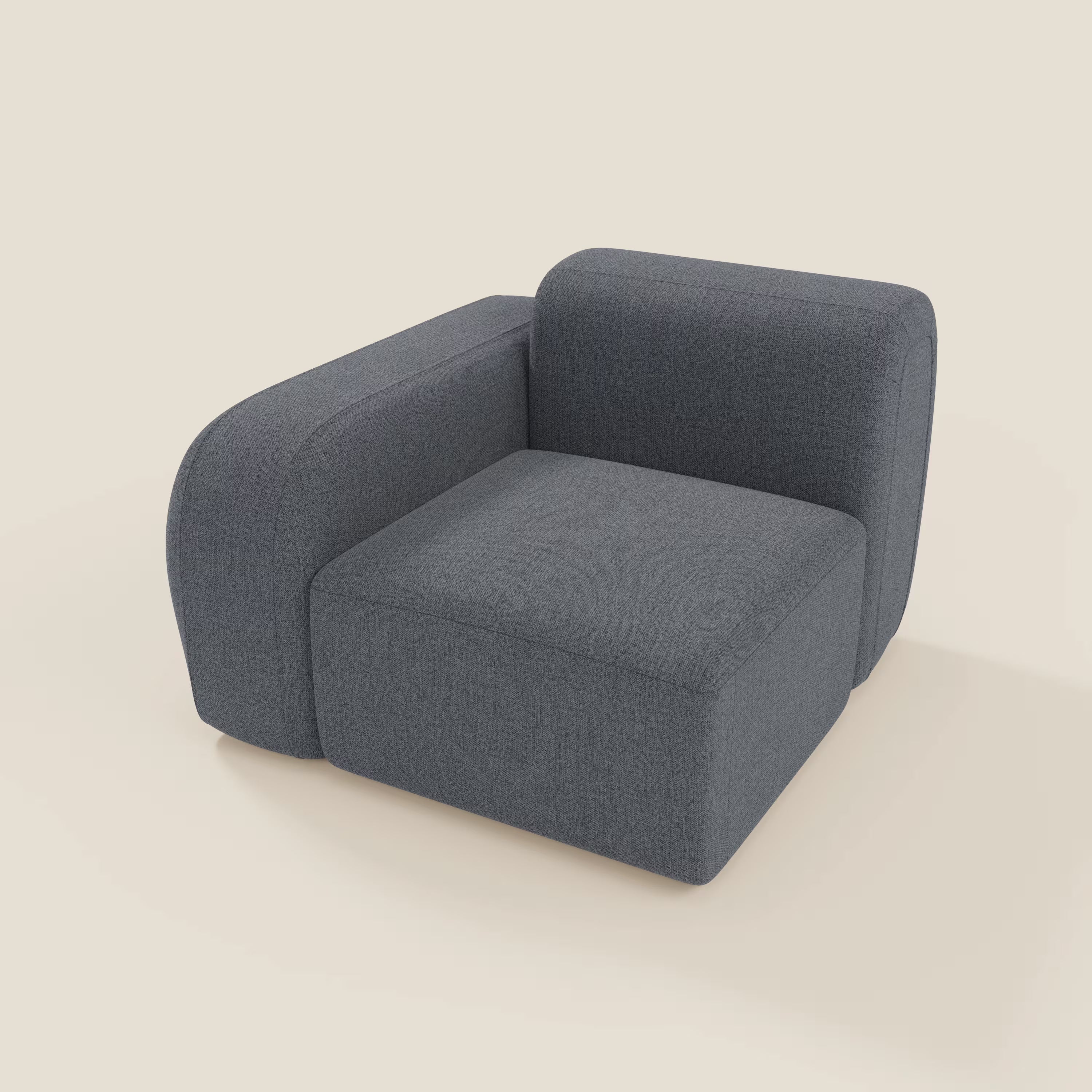 BonBon modulo terminale 105 cm di Divani.Store è una poltrona moderna e minimalista in smacchiabile T23 blu grafite, caratterizzata da braccioli e schienale sinistro spesso e arrotondato, su sfondo beige chiaro.
