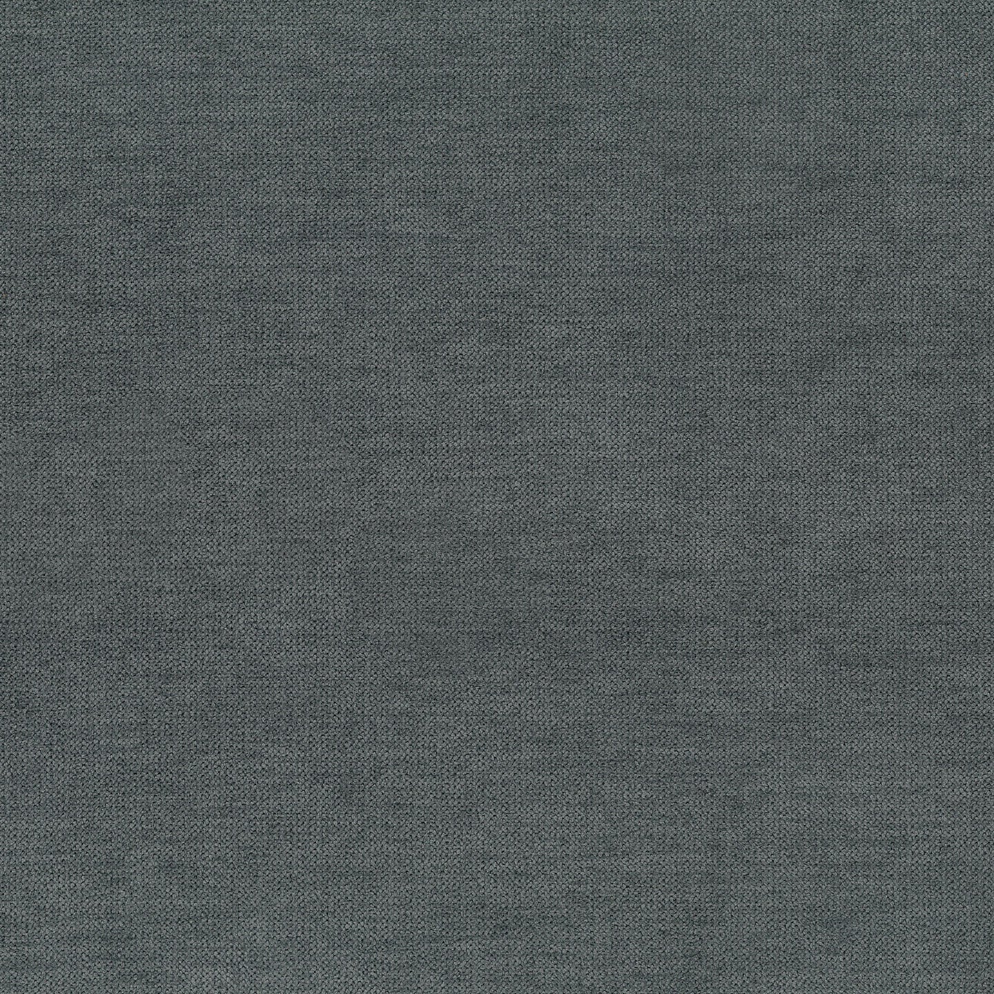 Un primo piano del letto sommier imbottito ERON di Letti.store mette in risalto il suo tessuto impermeabile grigio scuro, a trama fine e certificato Oeko-Tex: liscio, uniforme e opaco, con sottili sfumature e senza motivi visibili.