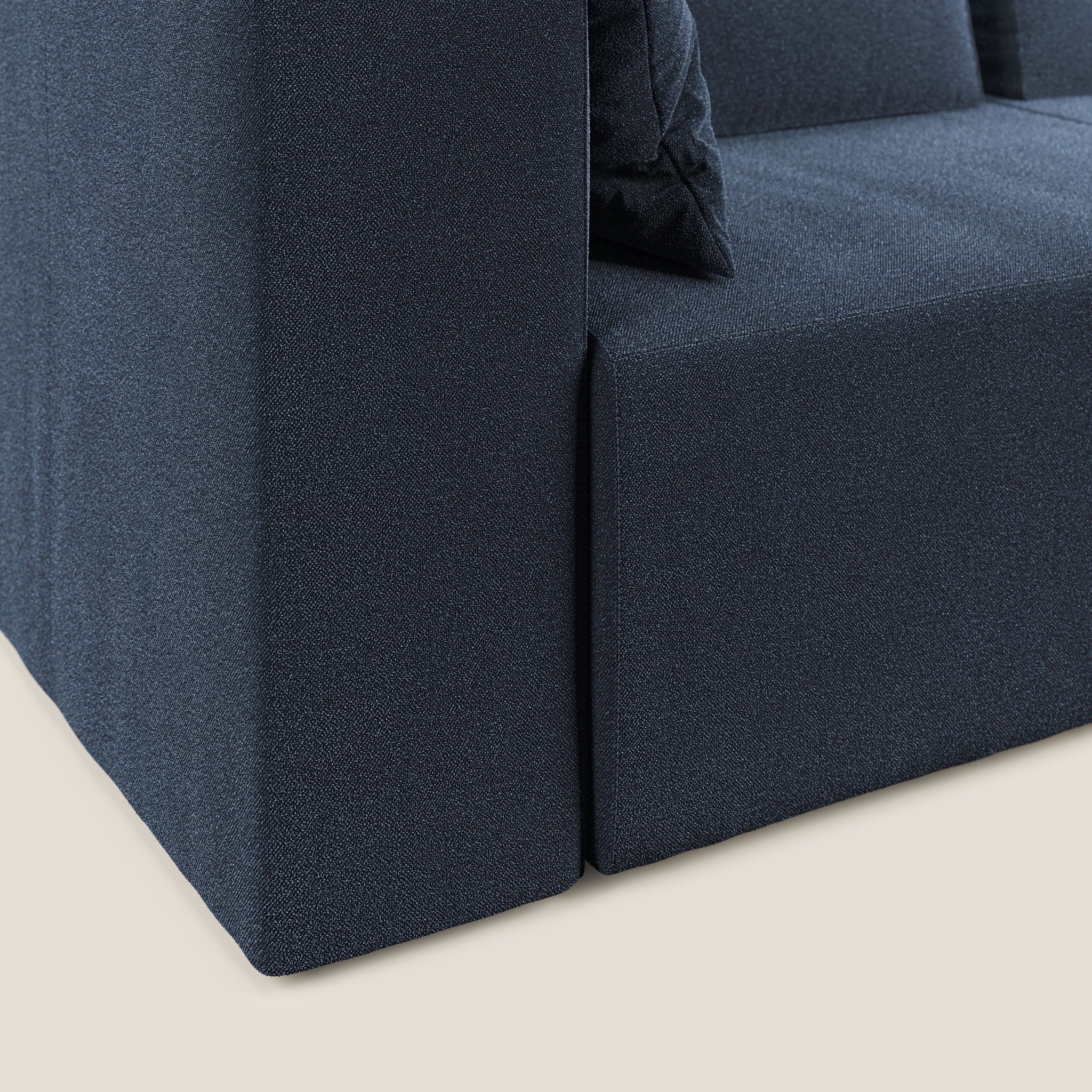 Nettuno divano moderno componibile in morbido tessuto bouclè T07