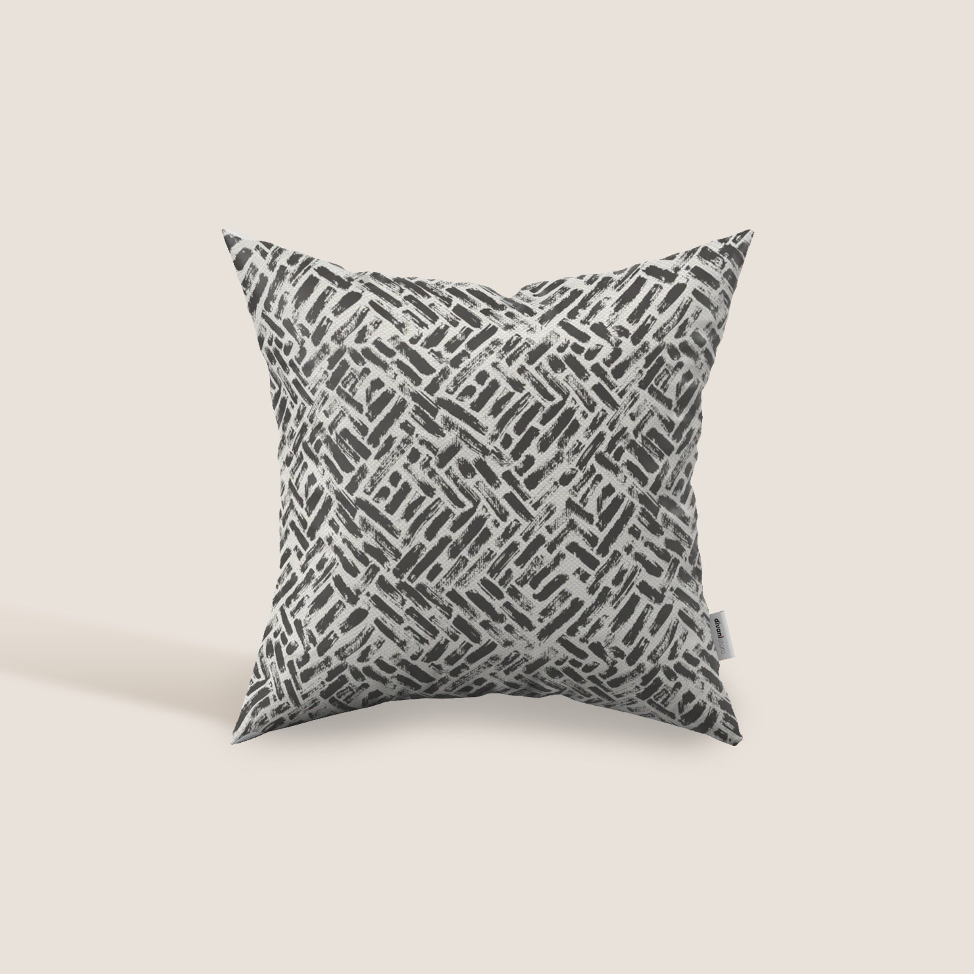 Brick cuscino geometrico disponibile in diversi colori realizzato in tessuto Idrorepellente