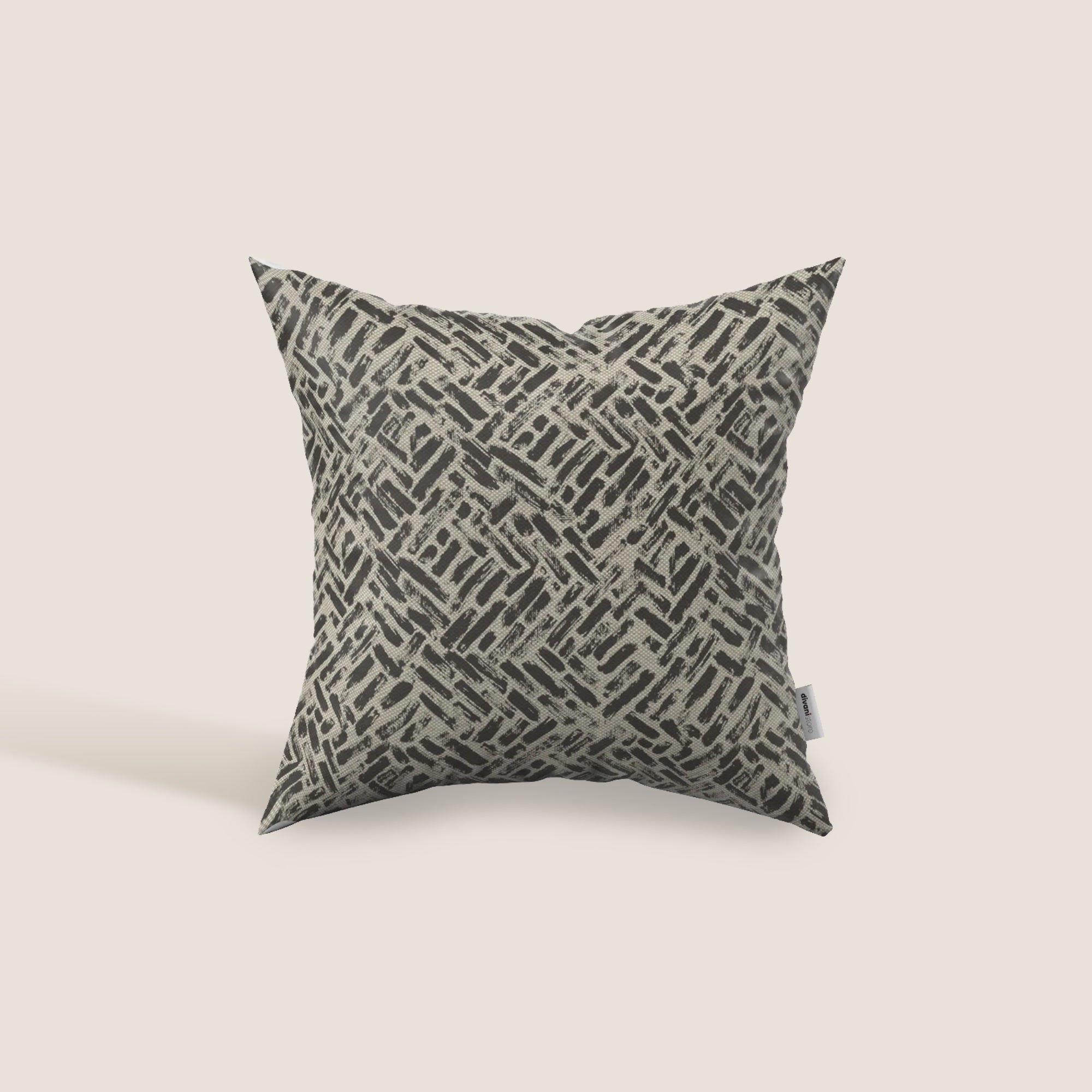 Brick cuscino geometrico disponibile in diversi colori realizzato in tessuto Idrorepellente